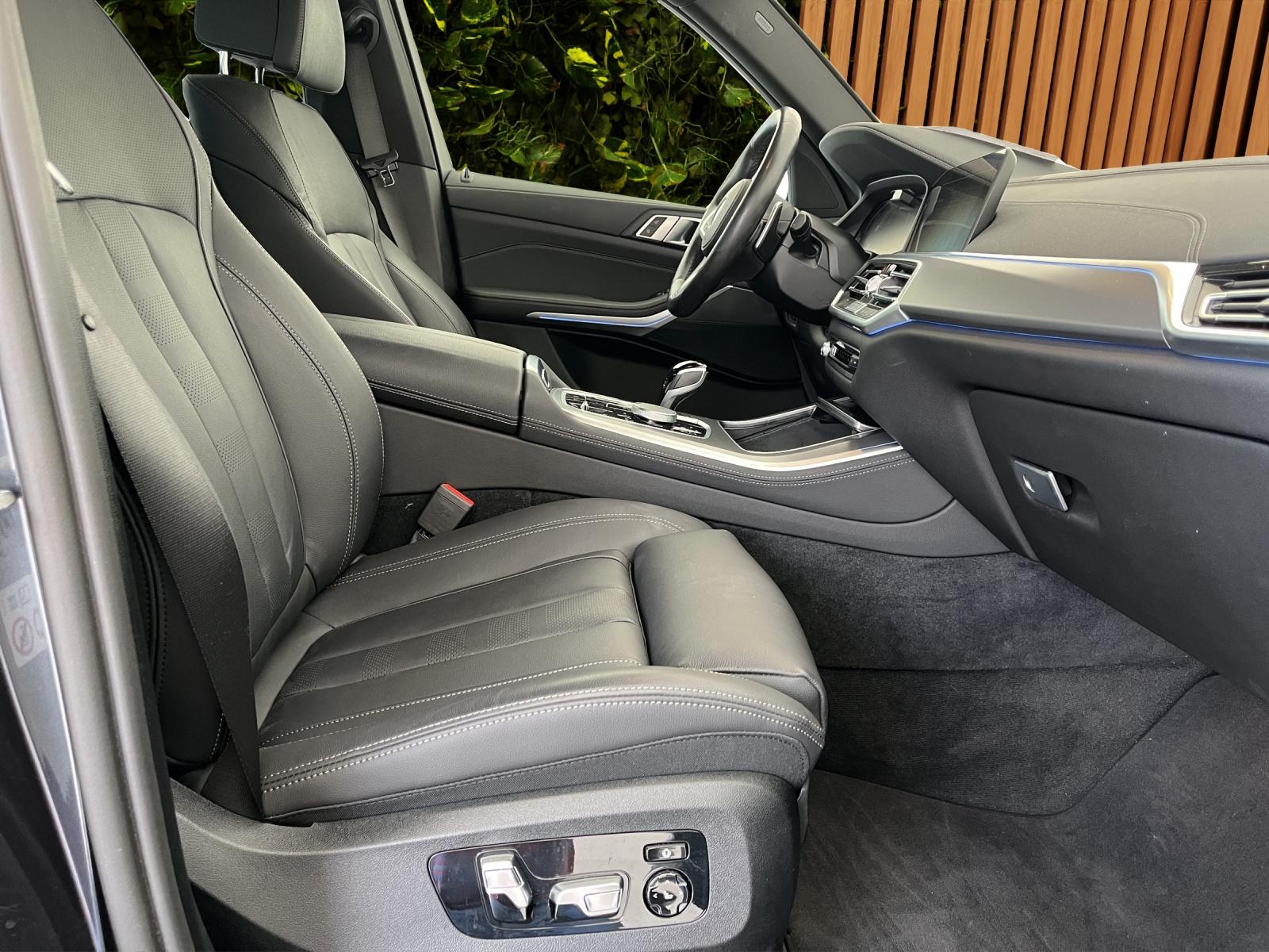BMW X5 xDrive45e M Sport Steptronic-image-10