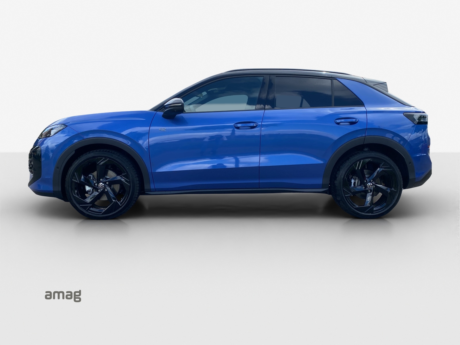 VW T-Roc 1.5 eTSI mHEV R-Line DSG-showroom-element-1