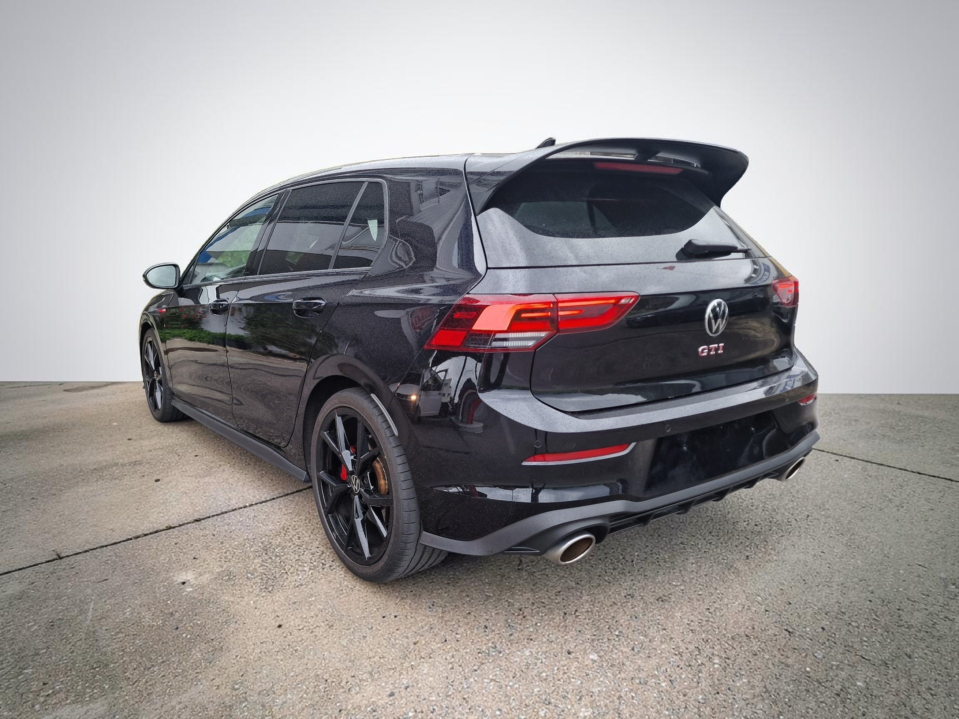 VW Golf 2.0 TSI GTI Clubsport DSG Pano 36Mt Gara-image-7