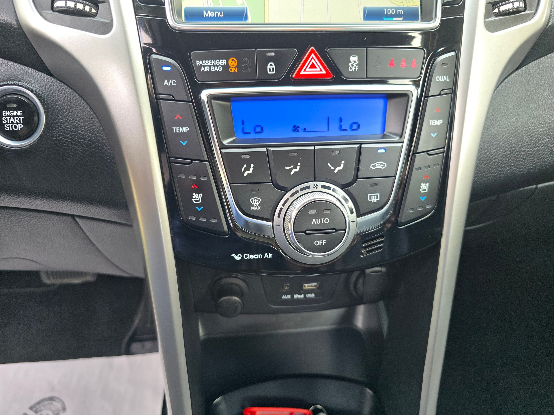 HYUNDAI i30 1.6 CRDi Vertex Automatic DCT-image-22