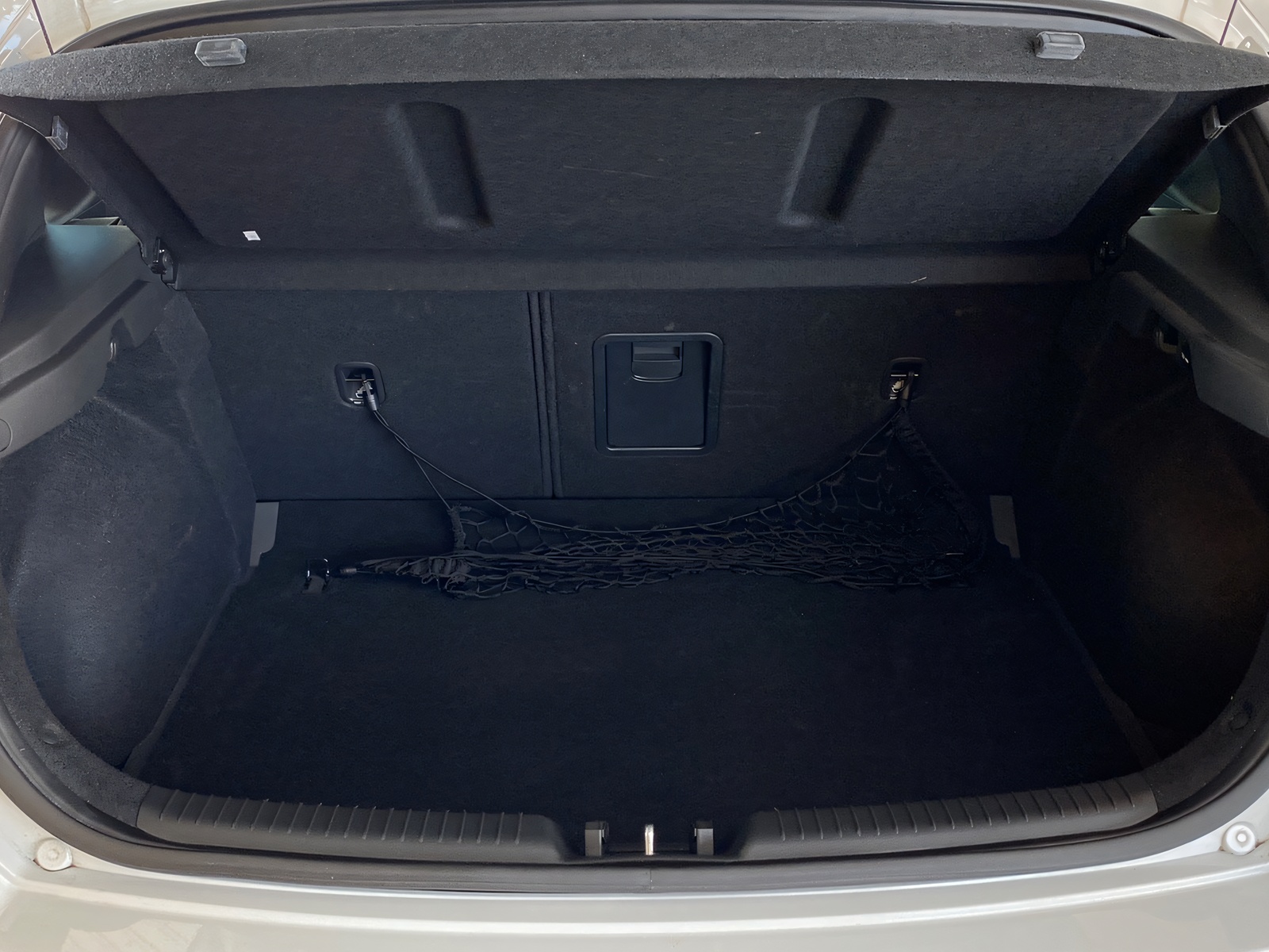 HYUNDAI i30 1.5 T-GDi N-Line-image-10