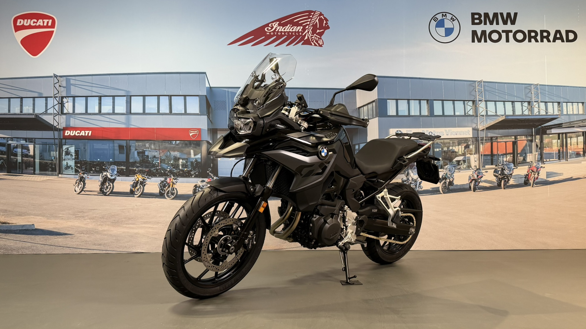 BMW F 800 GS Triple Black-image-2