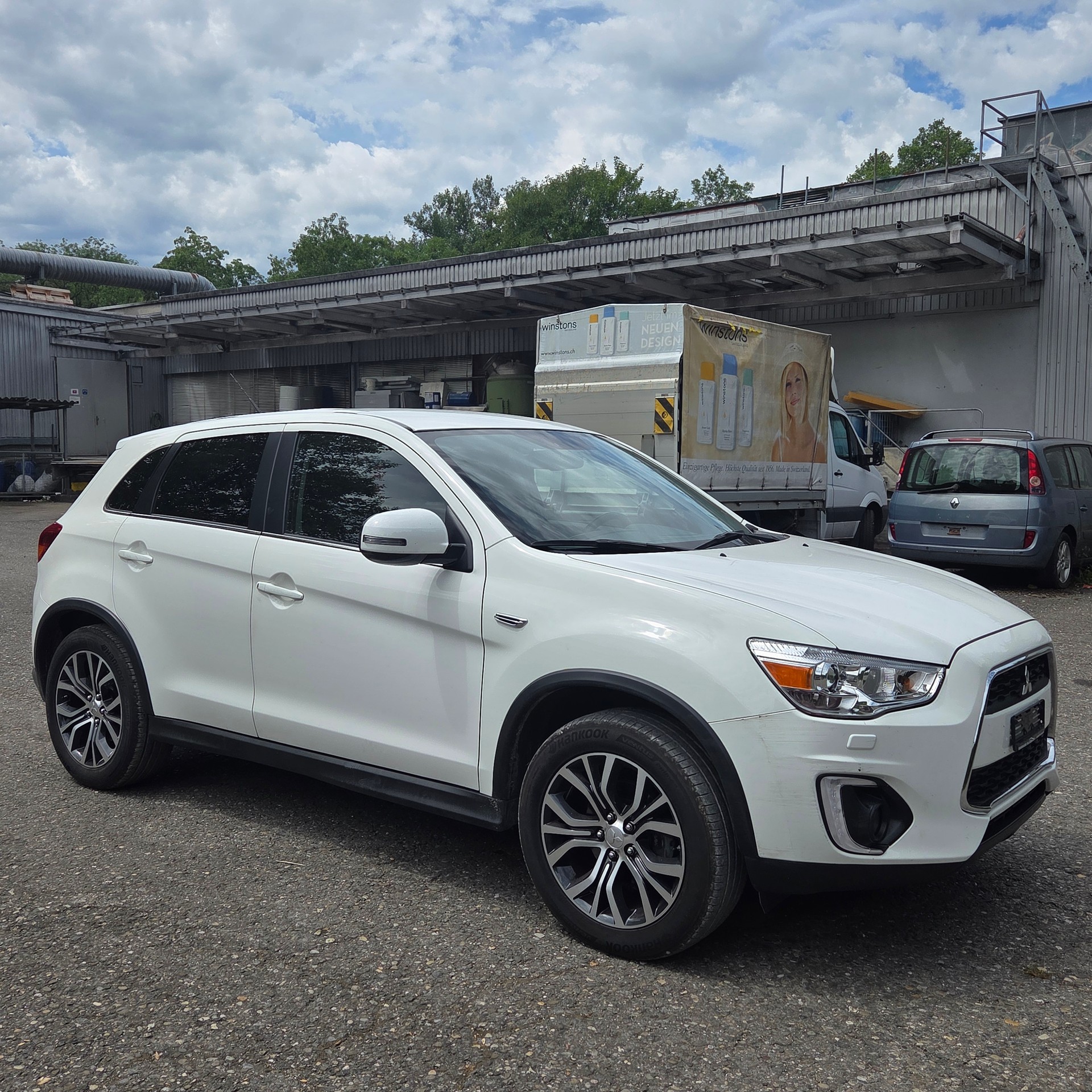 MITSUBISHI ASX 2.2 DID Celebration 300K 4WD Automatic-image-1