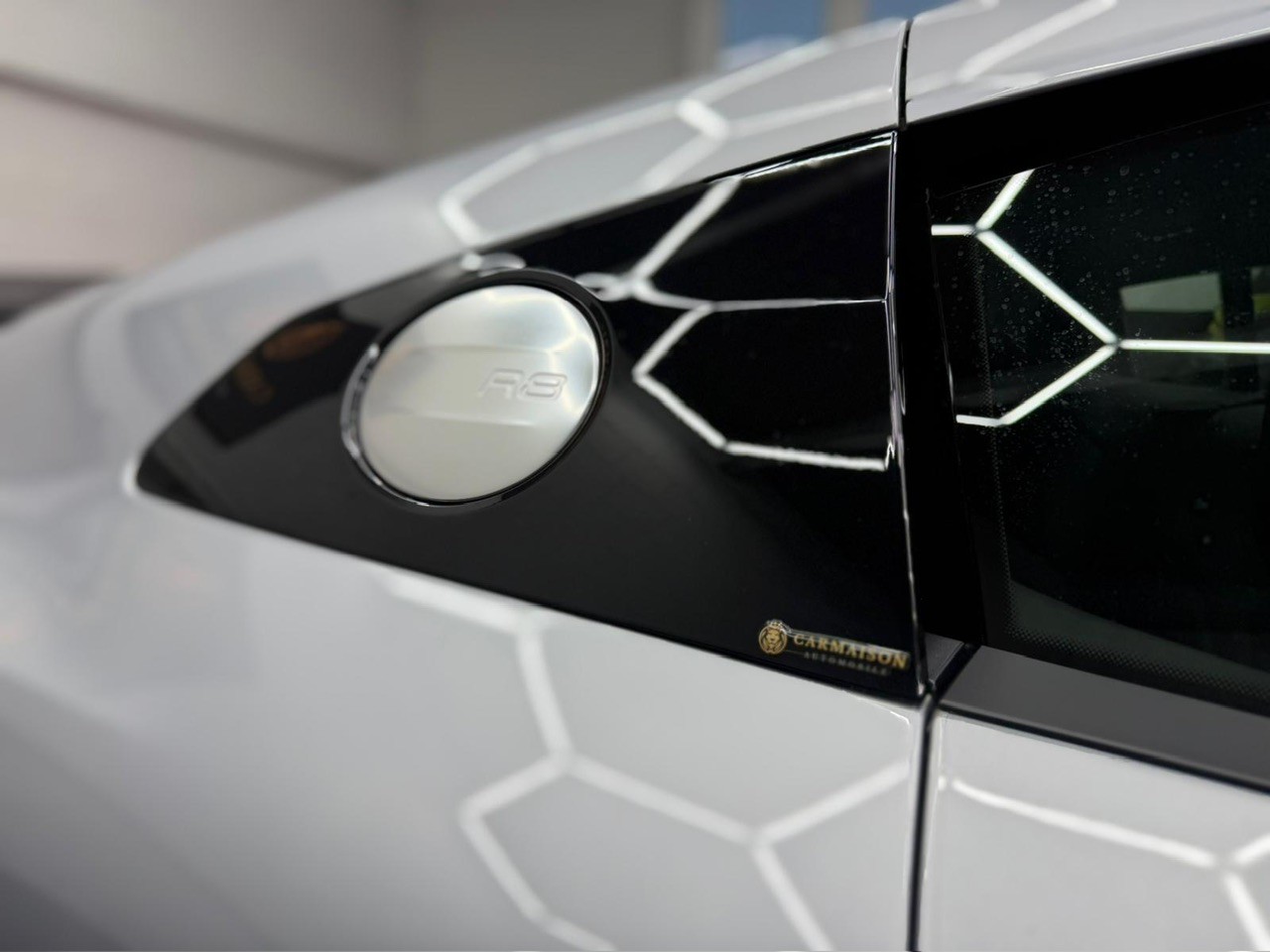 AUDI R8 Coupé RWD S-Tronic | Carbon Heckspoiler-image-7
