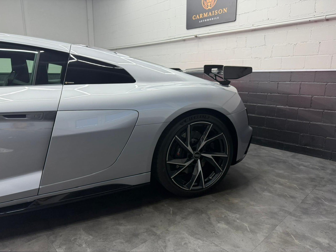 AUDI R8 Coupé RWD S-Tronic | Carbon Heckspoiler-showroom-element-3
