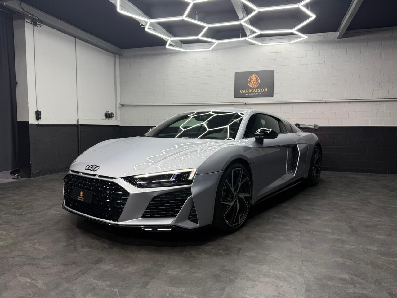 AUDI R8 Coupé RWD S-Tronic | Carbon Heckspoiler-showroom-element-2