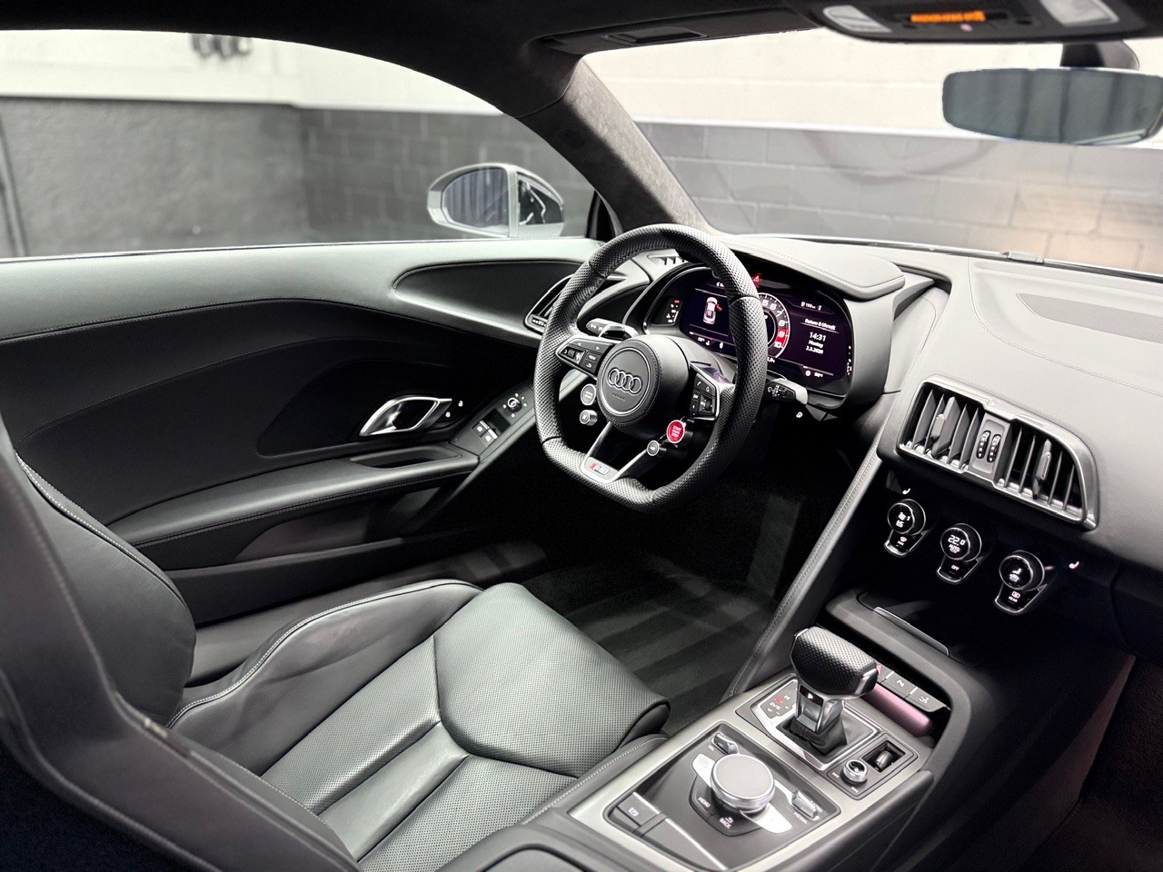 AUDI R8 Coupé RWD S-Tronic | Carbon Heckspoiler-image-22
