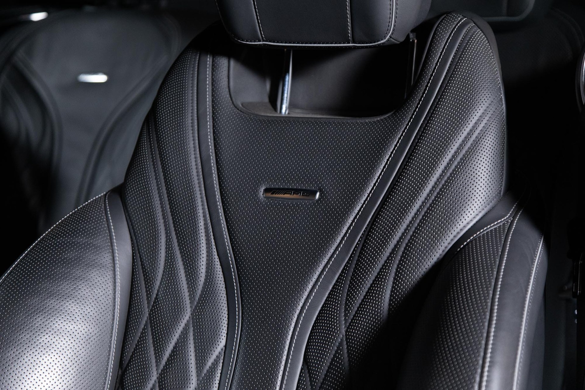 MERCEDES-BENZ S 63 AMG Coupé 4Matic Speedshift MCT BRABUS-image-23