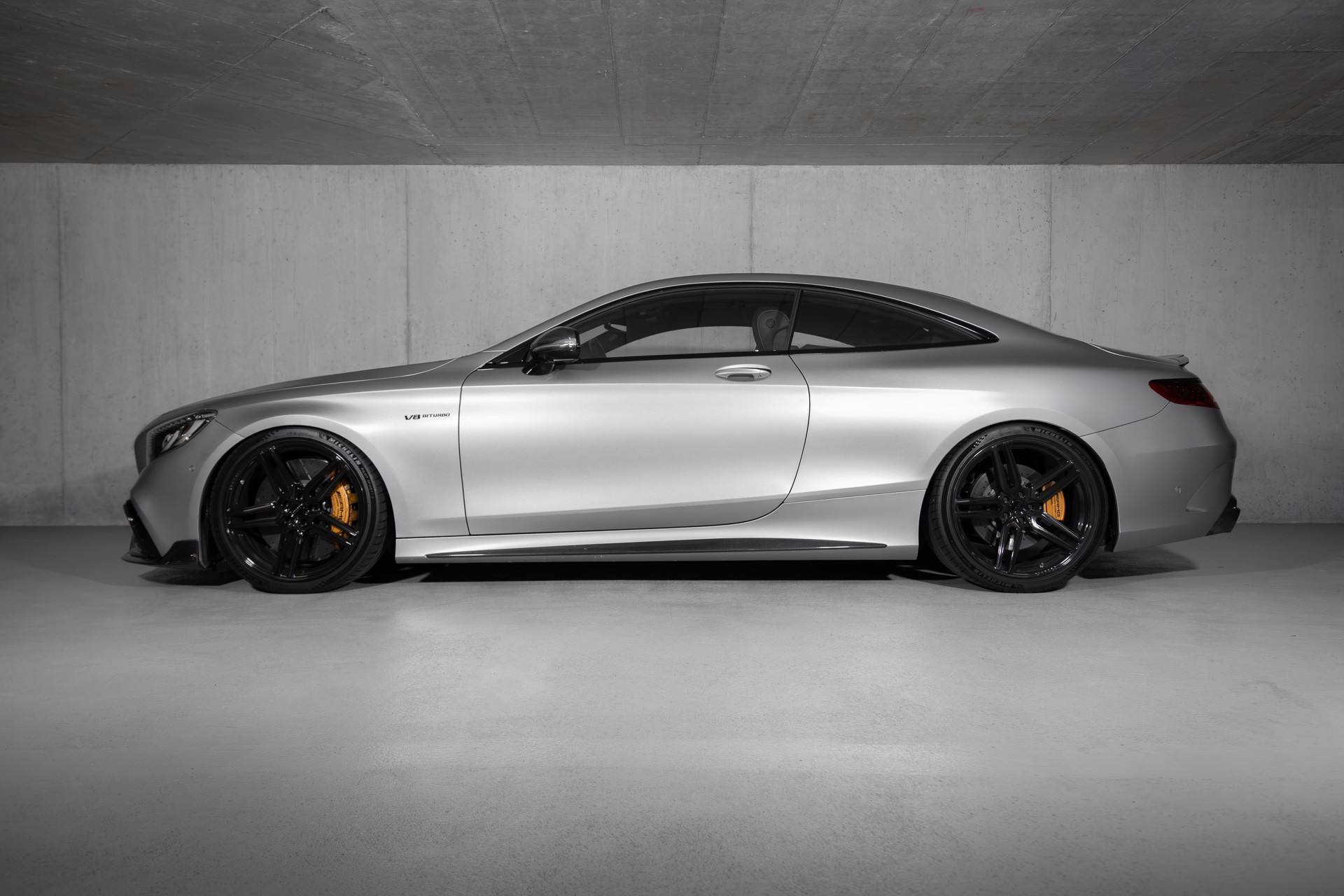 MERCEDES-BENZ S 63 AMG Coupé 4Matic Speedshift MCT-showroom-element-1
