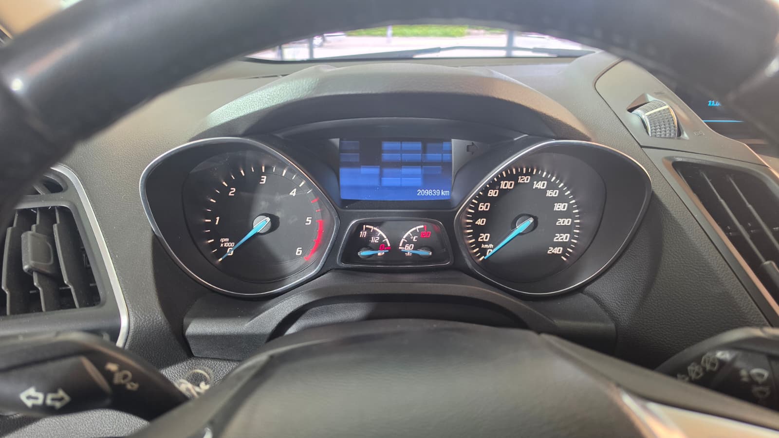 FORD Kuga 2.0 TDCi Titanium 4WD PowerShift, FRISCH AB MFK UND FRISCH AB SERVICE-image-11