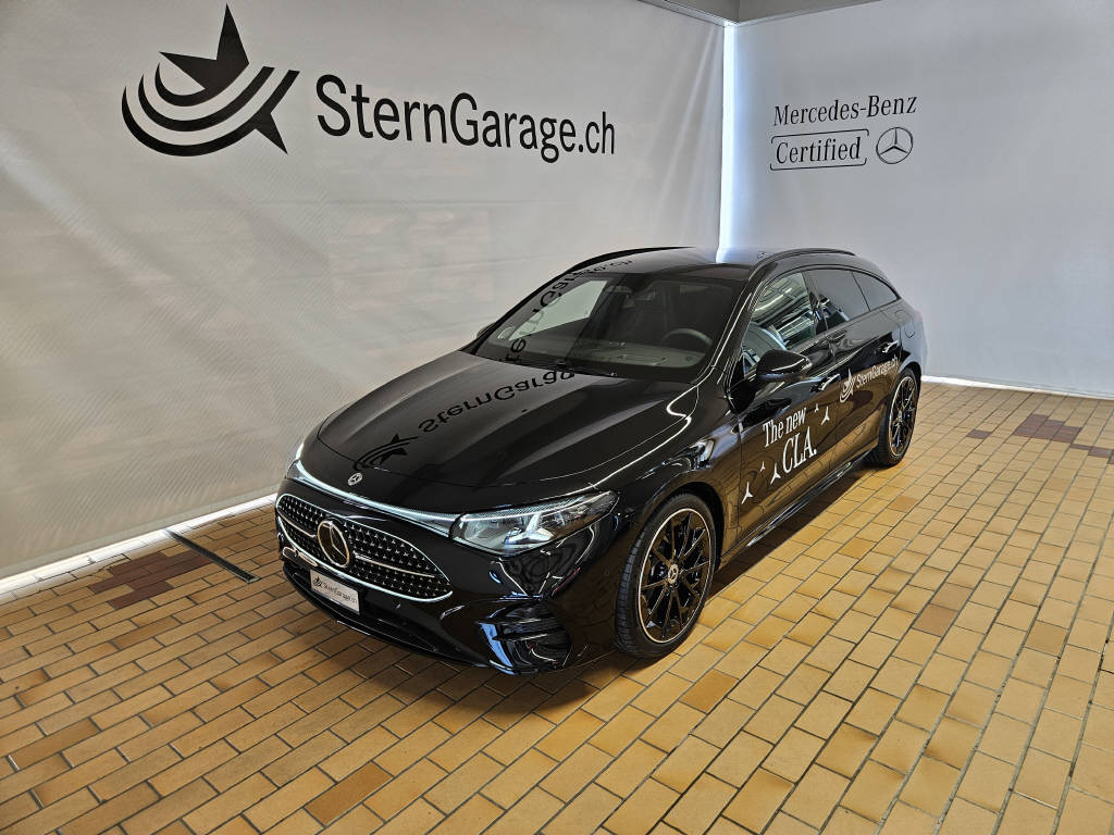MERCEDES-BENZ CLA 220 4Matic AMG Line Shooting Brake