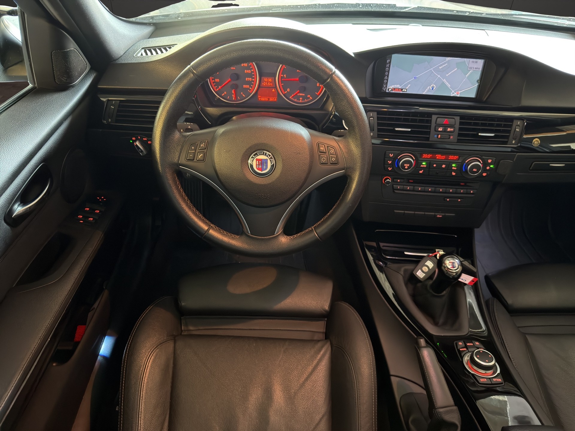 BMW-ALPINA D3 BiTurbo NR.358 Touring 2.0d Panorama Dach-image-10