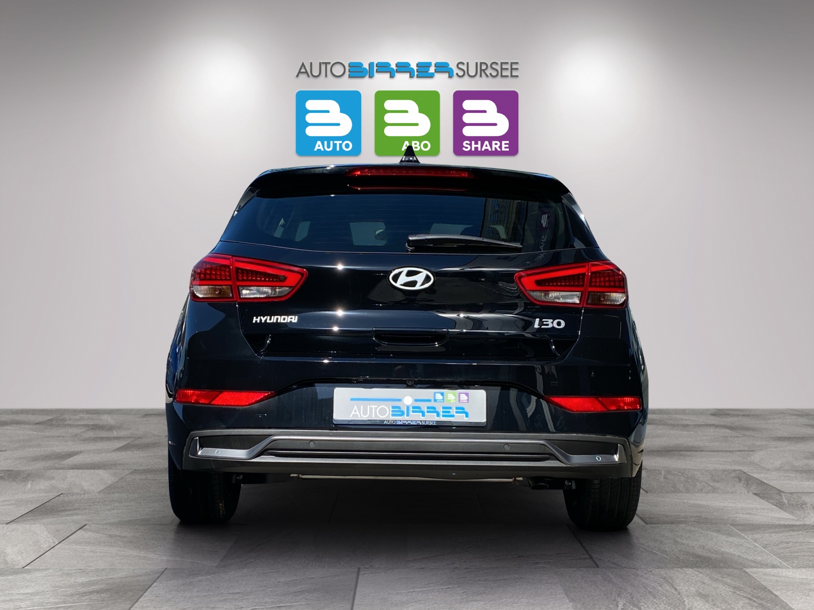 HYUNDAI i30 1.5 T-GDi Amplia-image-5