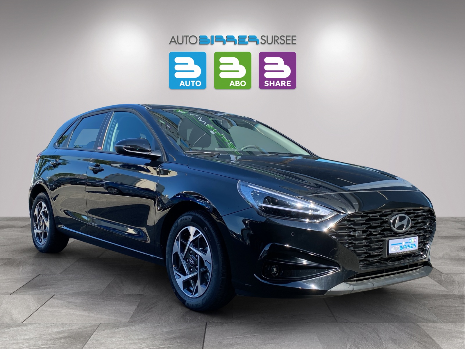 HYUNDAI i30 1.5 T-GDi Amplia-showroom-element-2