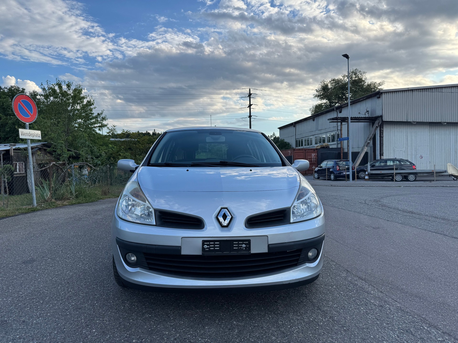 RENAULT Clio 1.2 16V Turbo Rip Curl-image-1