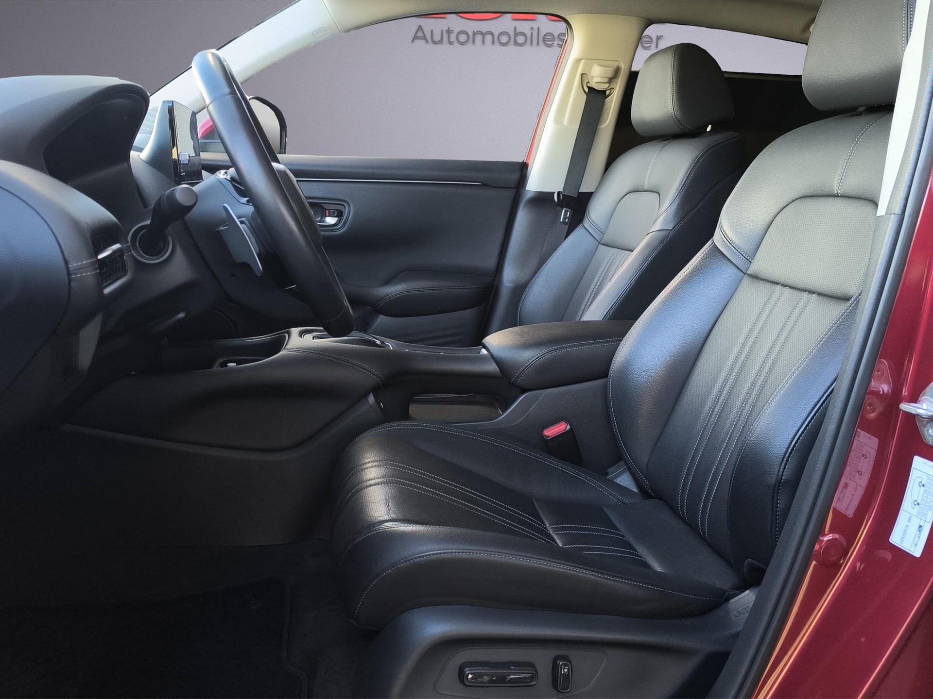 HONDA ZR-V 2.0 i-MMD Advance-image-8
