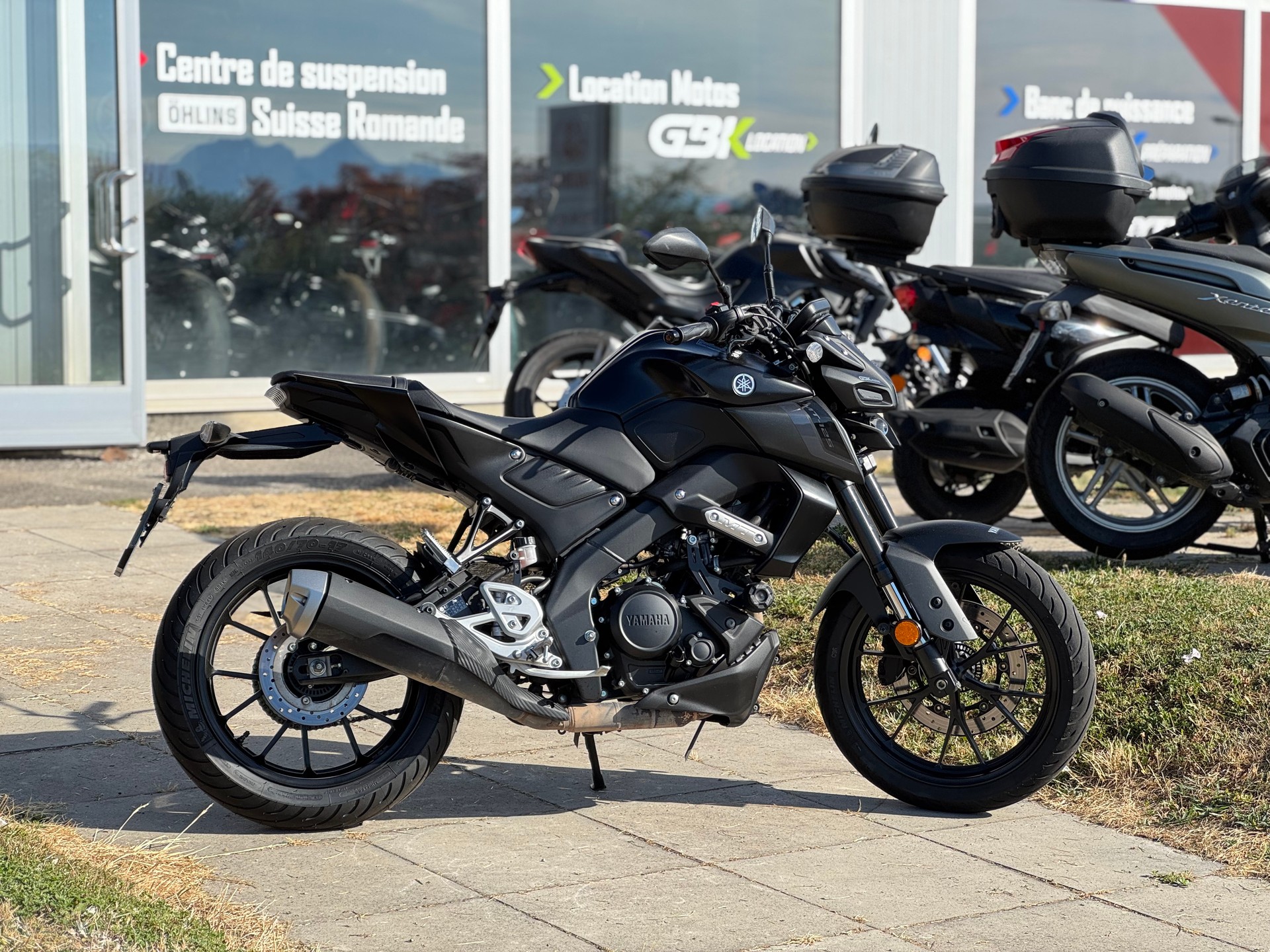 YAMAHA MT-125 ABS-image-1