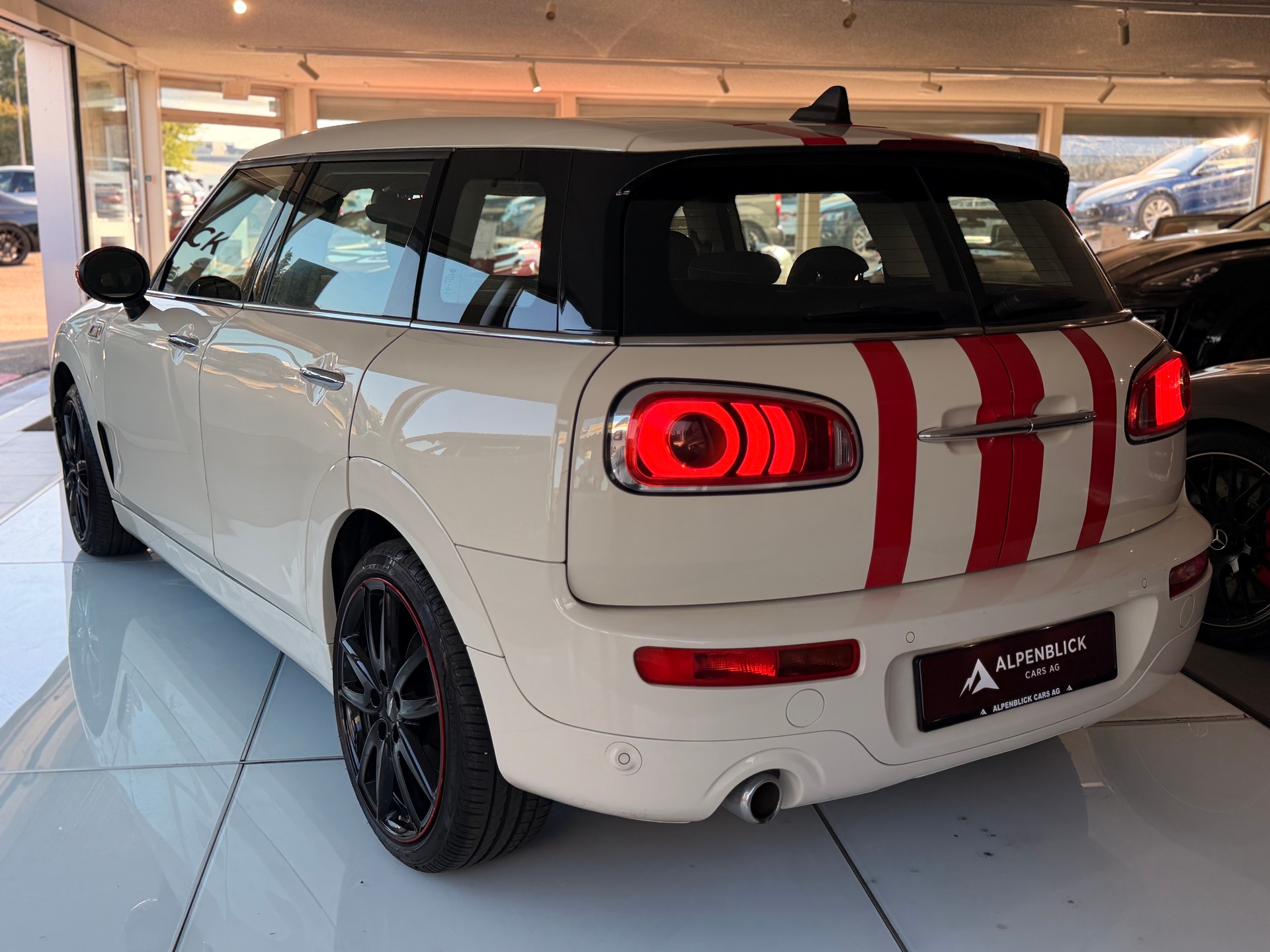 MINI Clubman Cooper D Steptronic-image-11