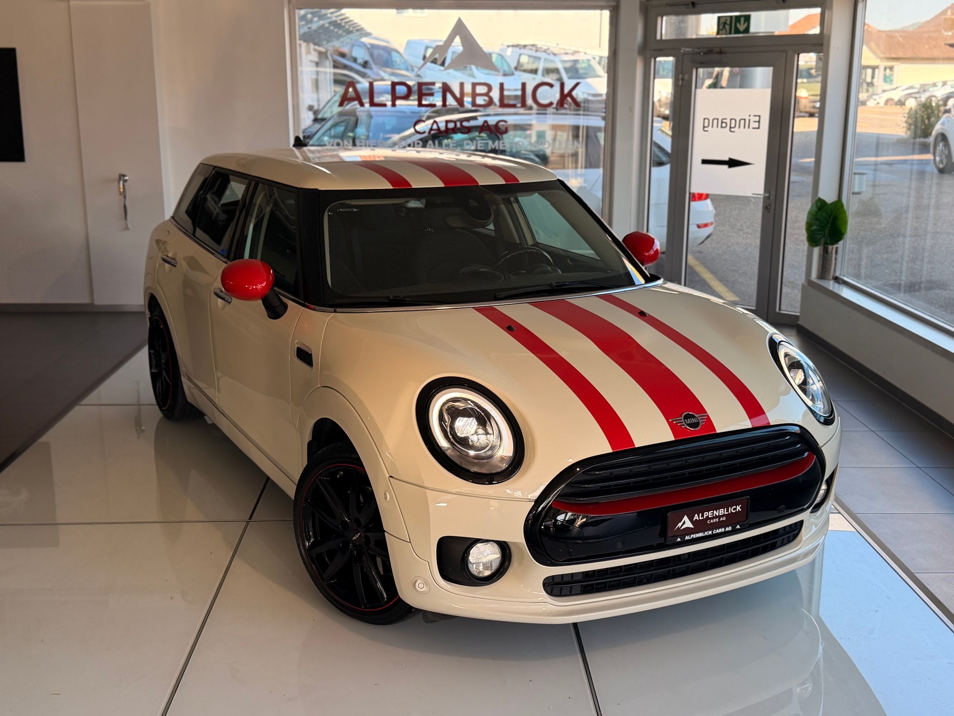 MINI Clubman Cooper D Steptronic-showroom-element-1