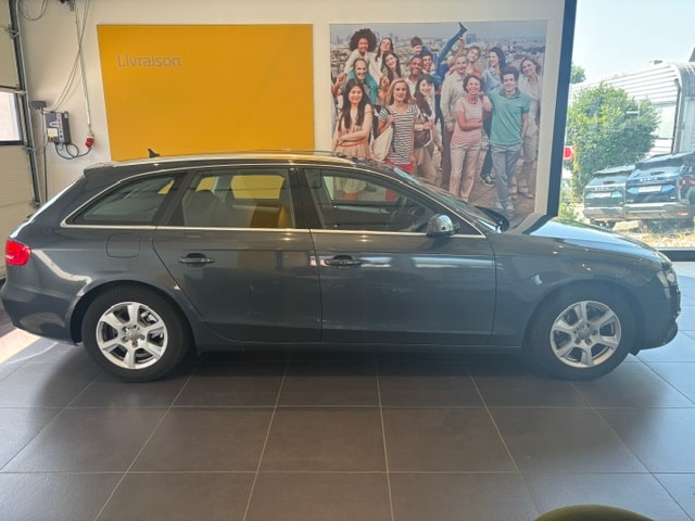 AUDI A4 Avant 2.0 TDIe-showroom-element-1