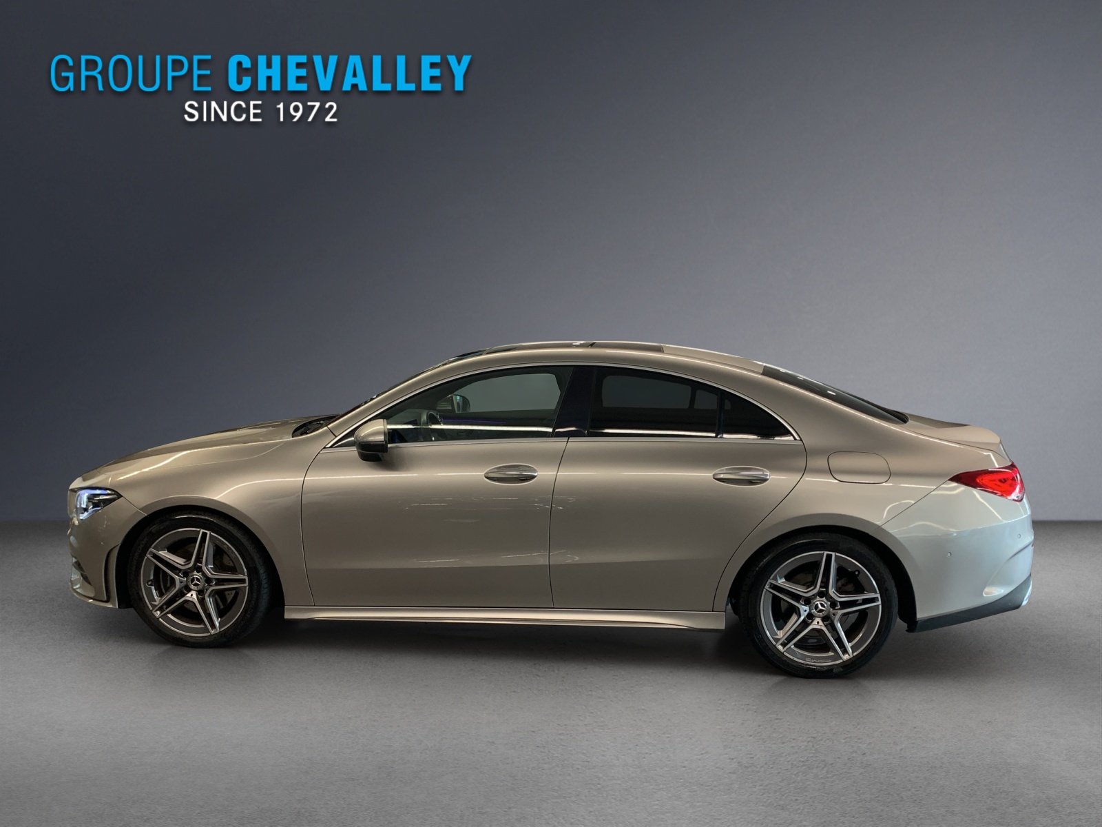 MERCEDES-BENZ CLA 220 AMG Line 4Matic-showroom-element-3