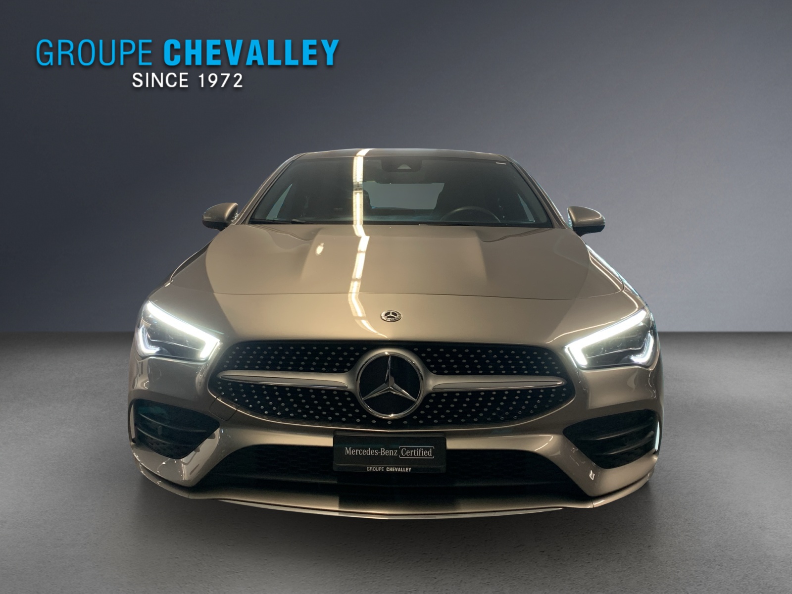 MERCEDES-BENZ CLA 220 AMG Line 4Matic-showroom-element-1