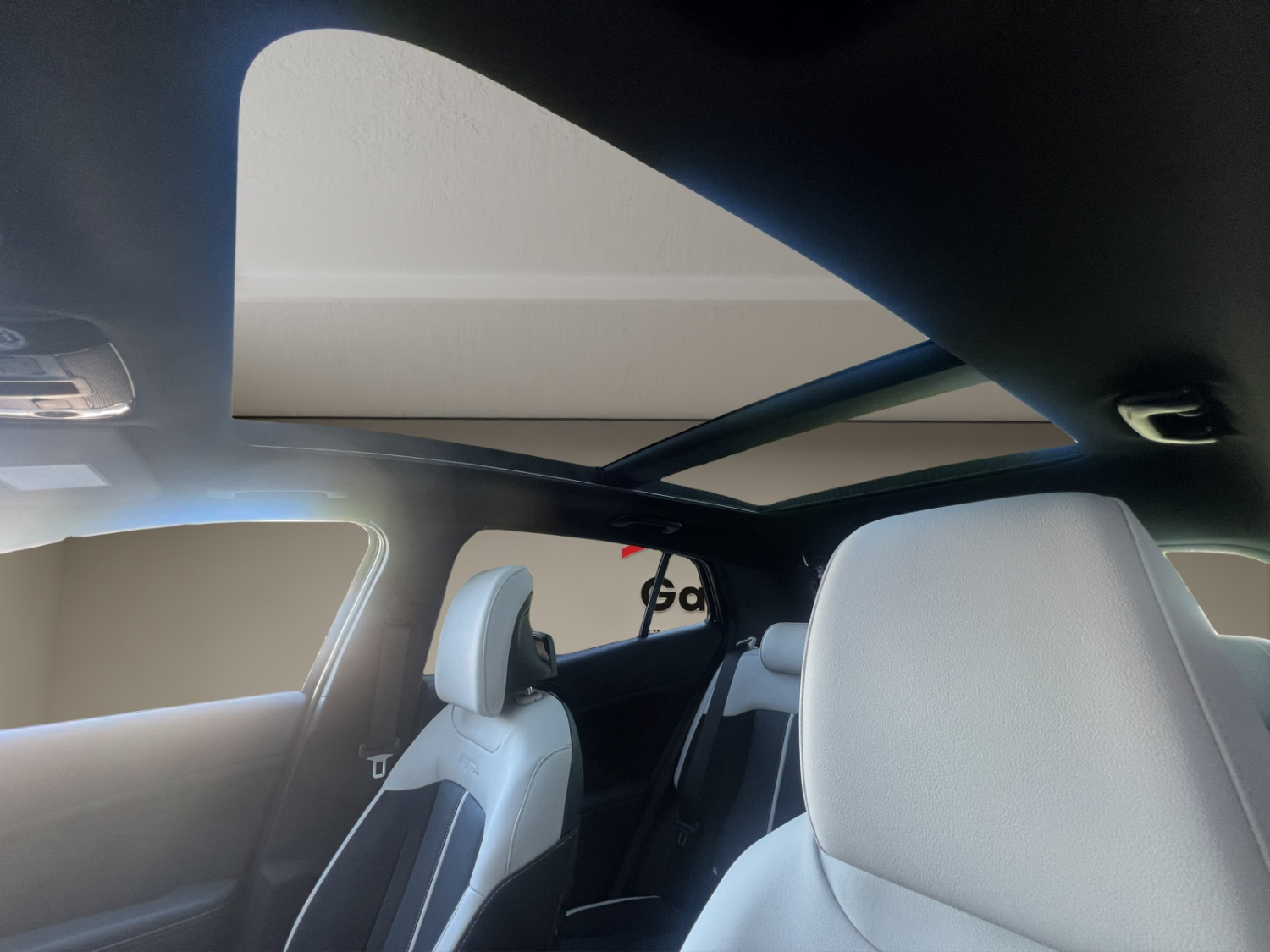KIA Sportage 1.6 T-GDi Hybrid GT-Line-image-9
