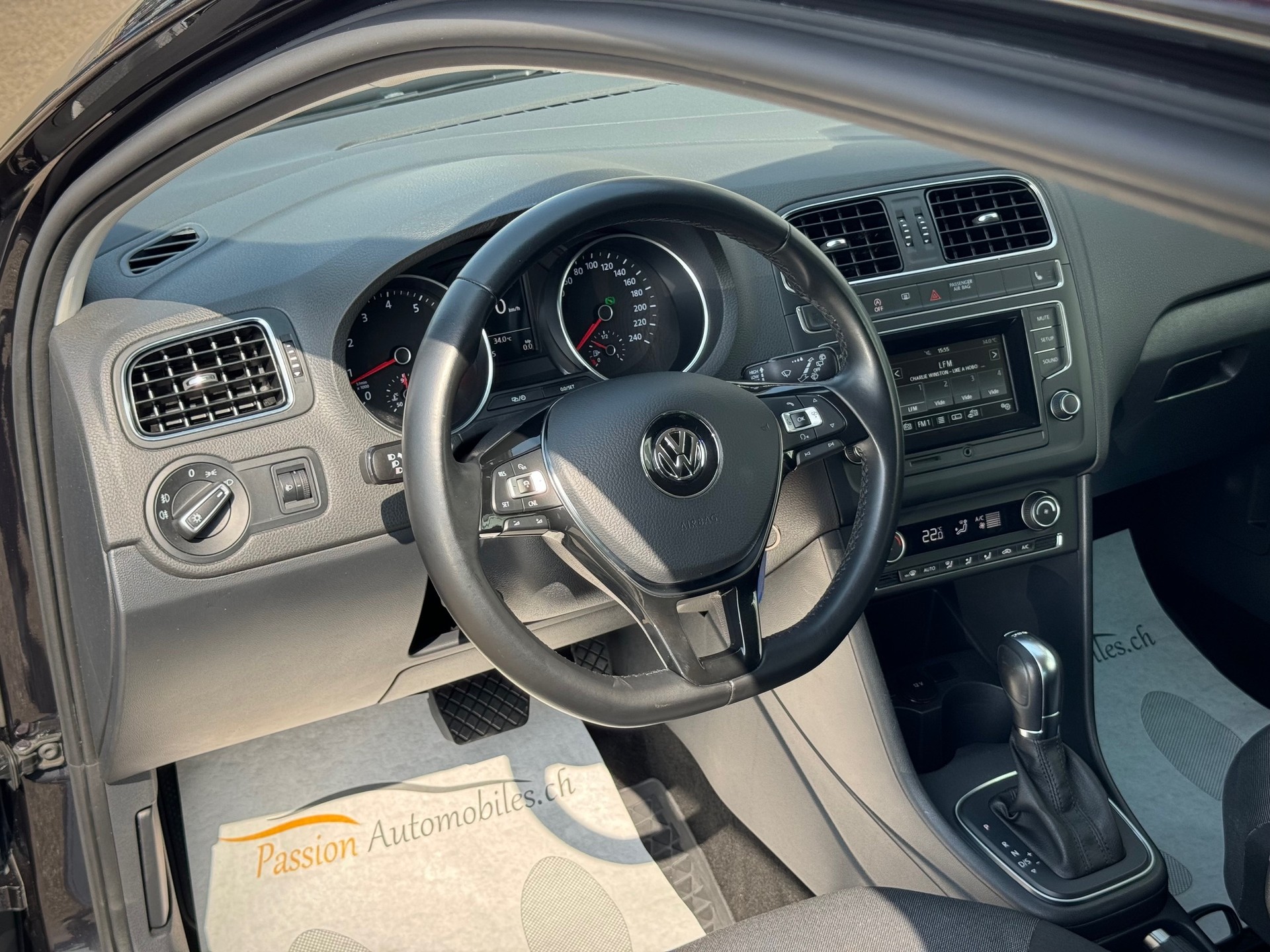 VW Polo 1.2 TSI BMT Comfortline DSG - Véhicule Suisse (CH)-image-7
