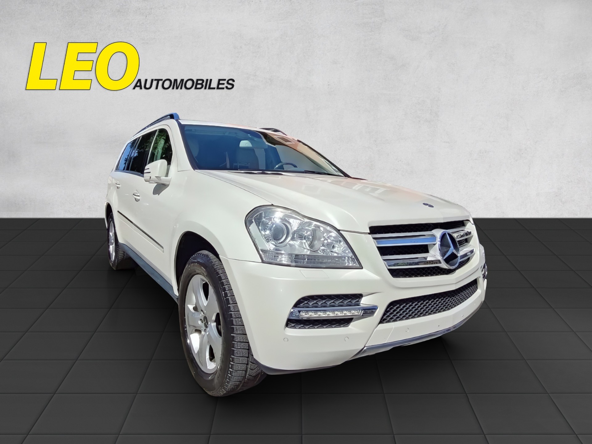 MERCEDES-BENZ GL 500 4Matic 7G-Tronic