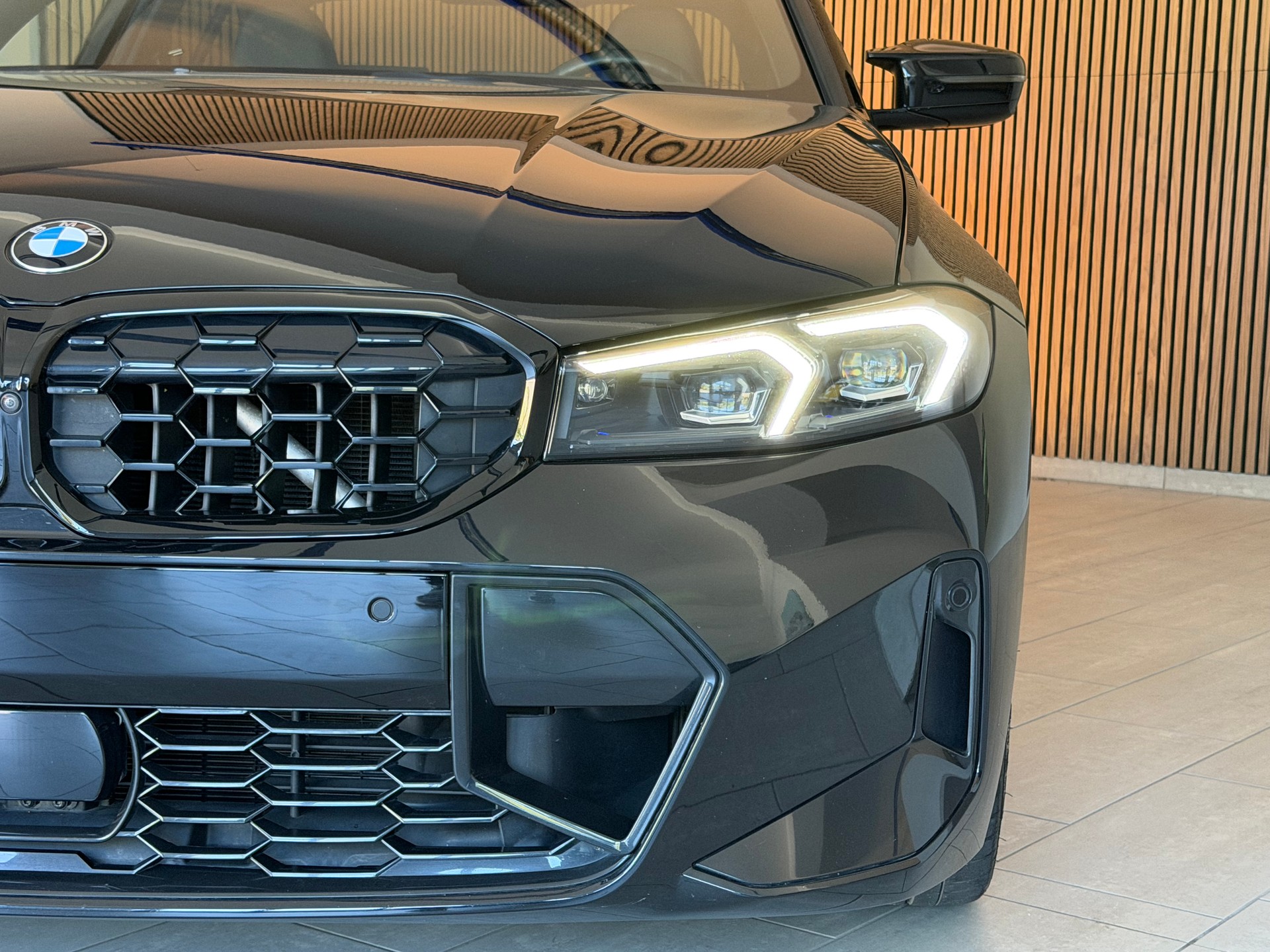 BMW M340i xDrive 48V Steptronic M Sport Pro CARBON-image-11