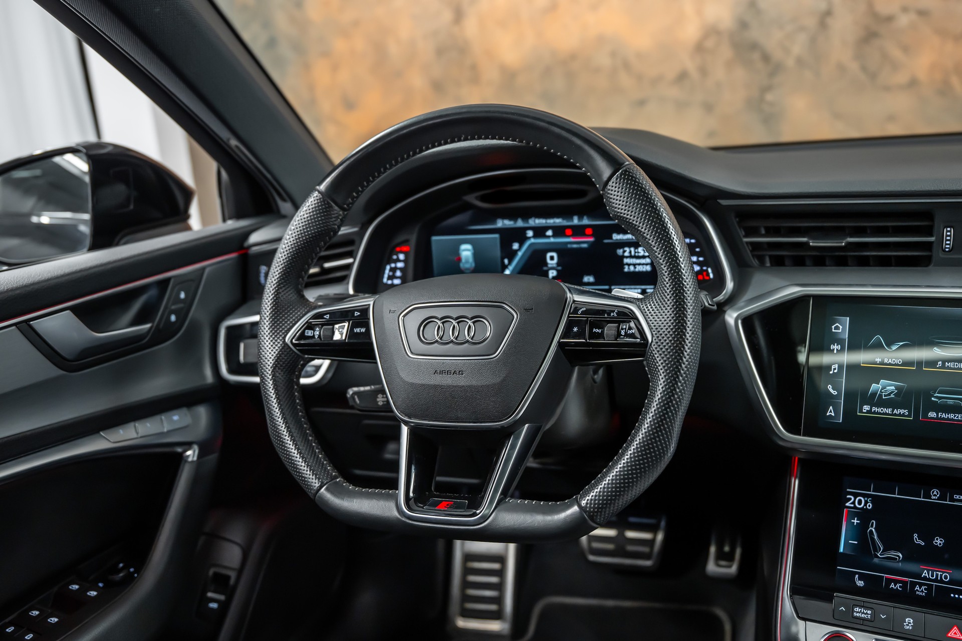 AUDI S6 Avant 3.0 TDI quattro tiptronic *Matrix*Panorama*20"Alu*360°*AHK*-image-21