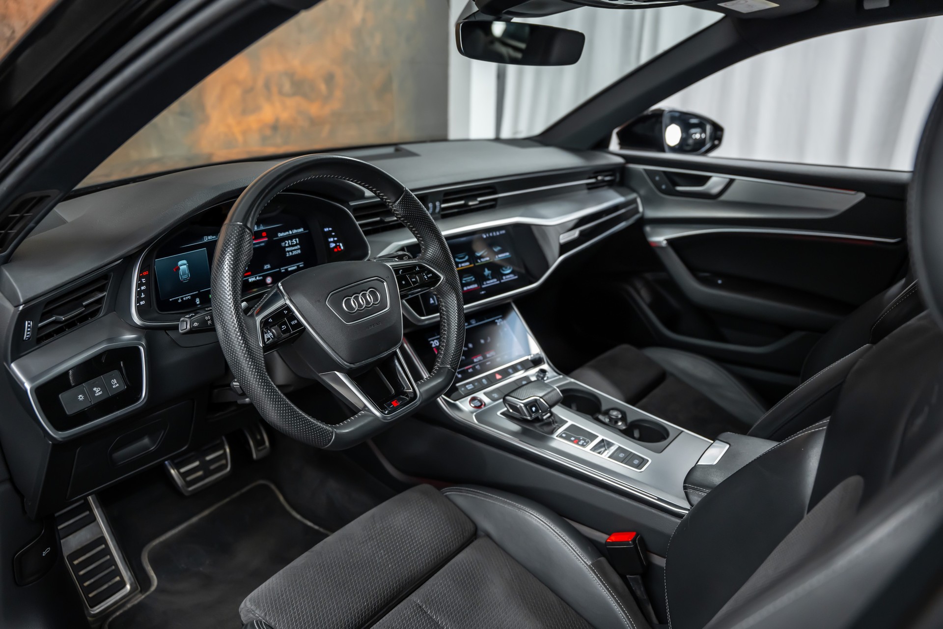 AUDI S6 Avant 3.0 TDI quattro tiptronic *Matrix*Panorama*20"Alu*360°*AHK*-image-12