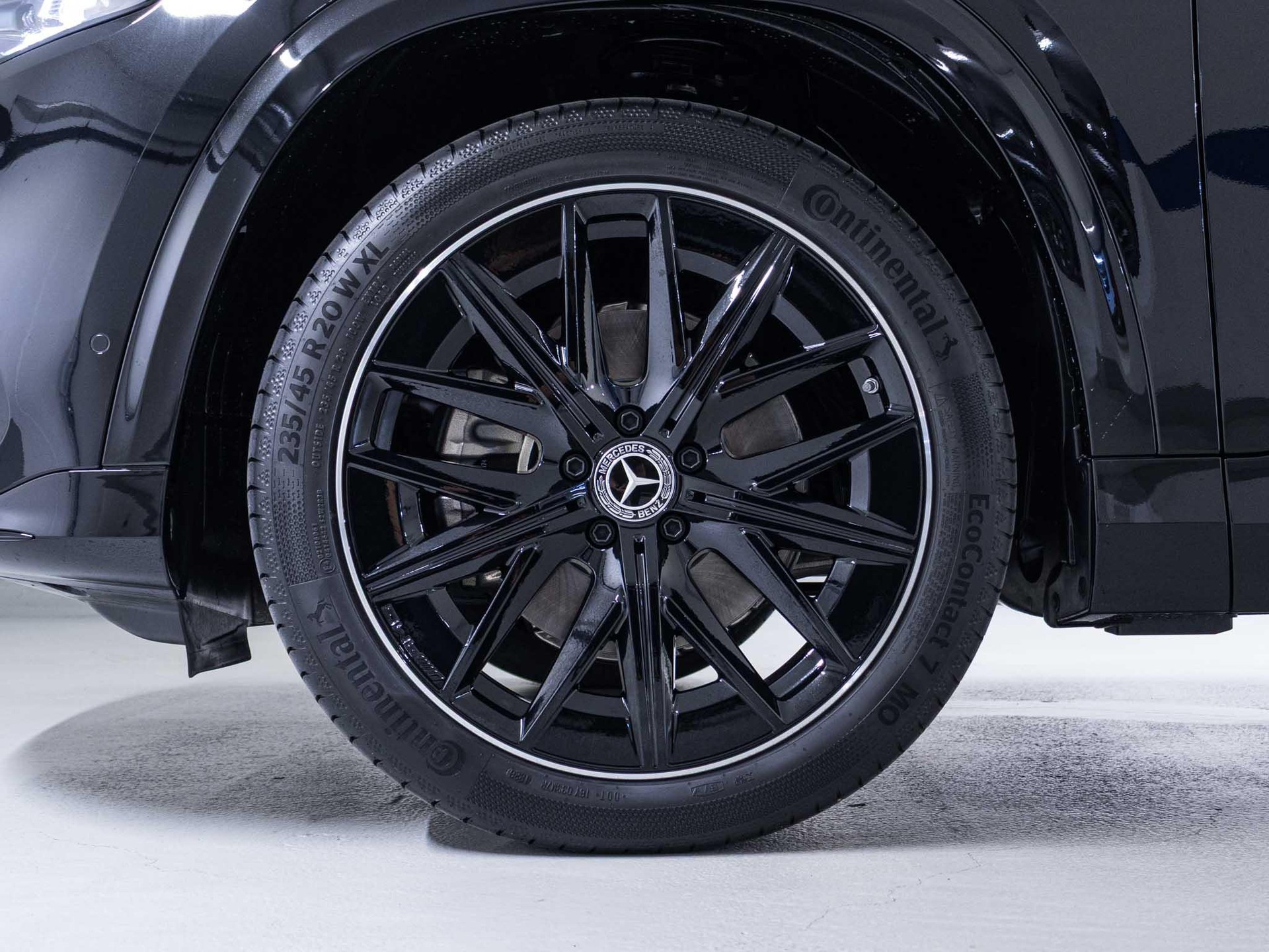 MERCEDES-BENZ GLB 220 4MATIC-image-14