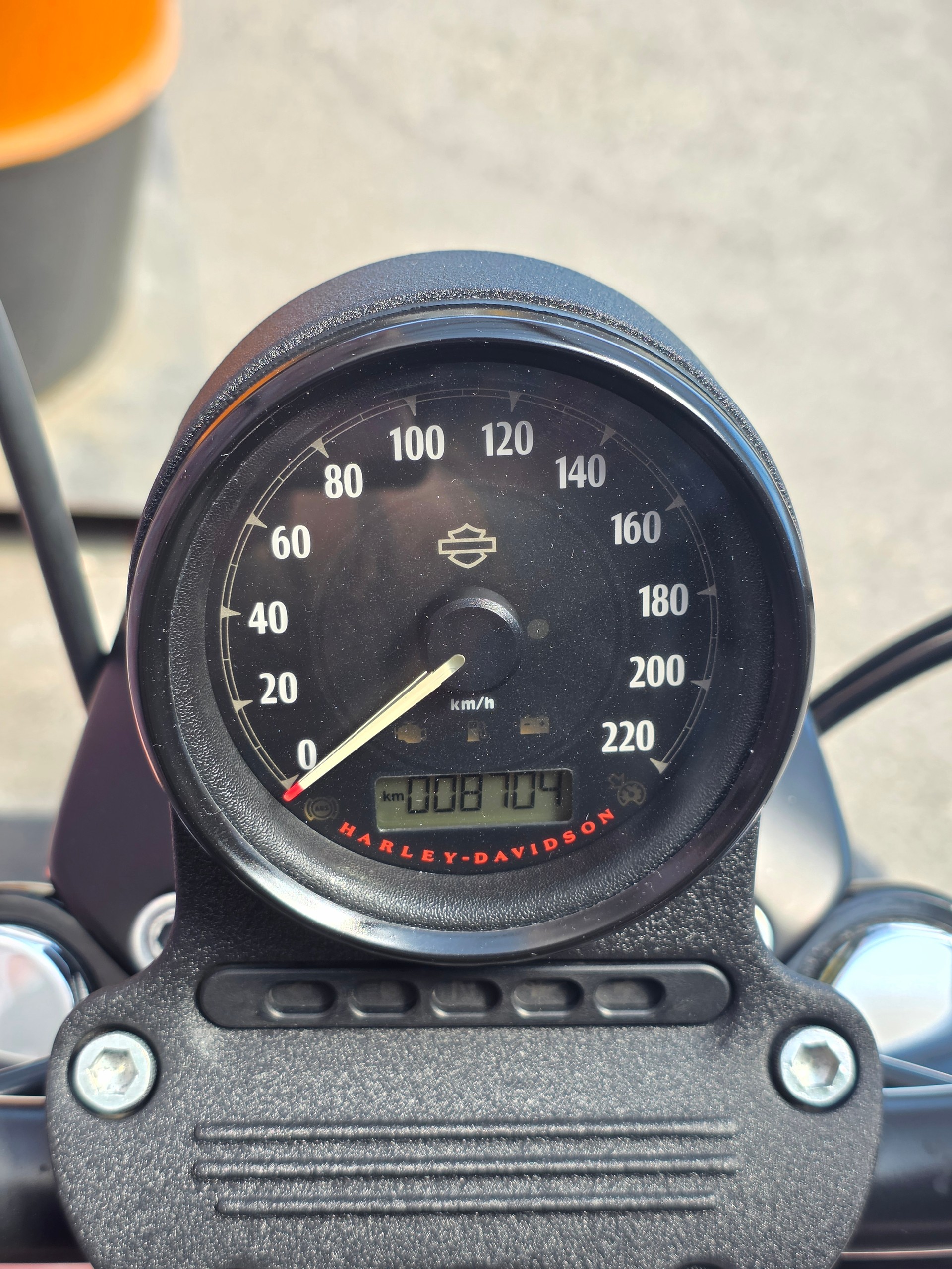 HARLEY-DAVIDSON XL 1200 NS Iron ABS-image-13