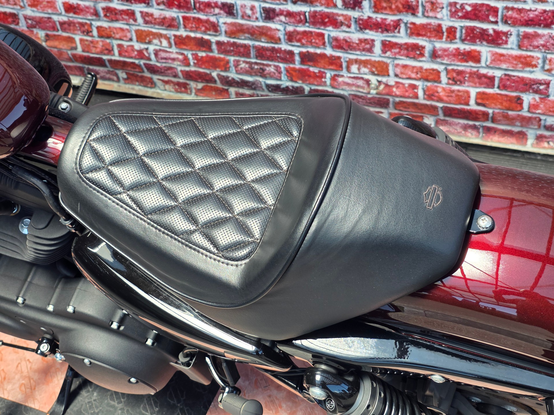 HARLEY-DAVIDSON XL 1200 NS Iron ABS-image-12