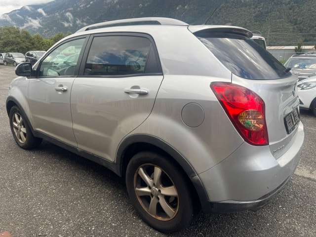 KGM-SsangYong Korando 2.0 e-XDI Sapphire 4WD-image-6