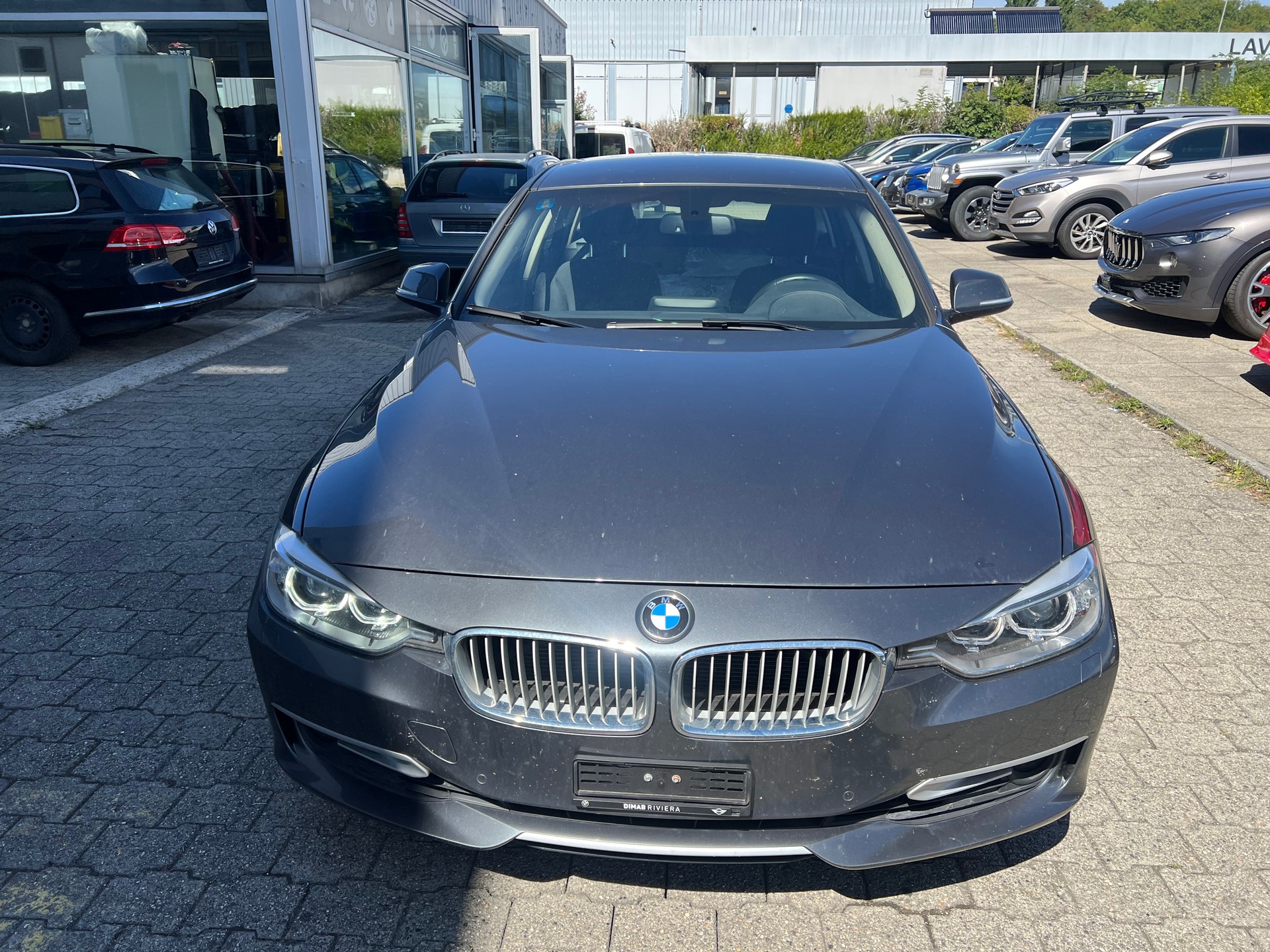 BMW 328i xDrive Touring Modern Line-image-1