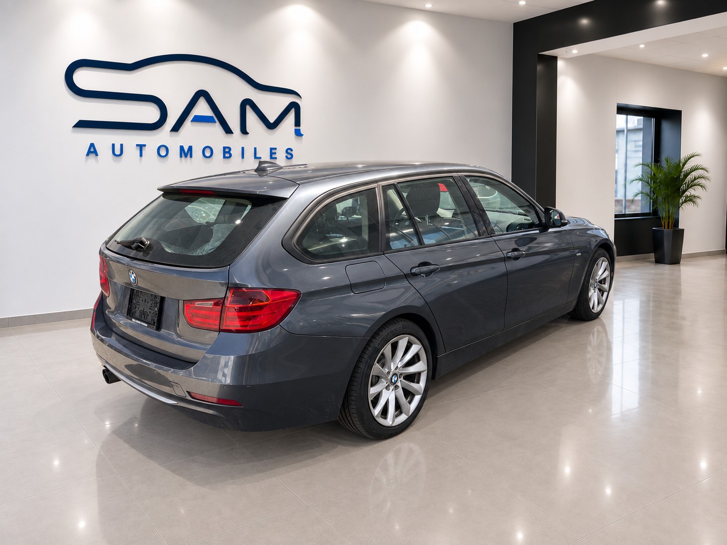 BMW 328i xDrive Touring Modern Line-image-4