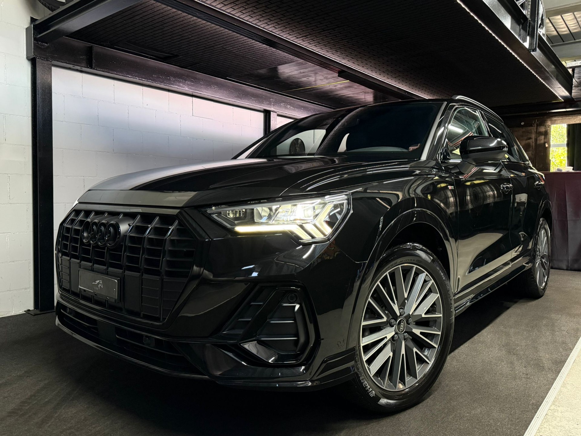 AUDI Q3 35 TFSI S line S-tronic I CH-Auto I Gratis Service 10 Jahre I 1.Hand I-image-9
