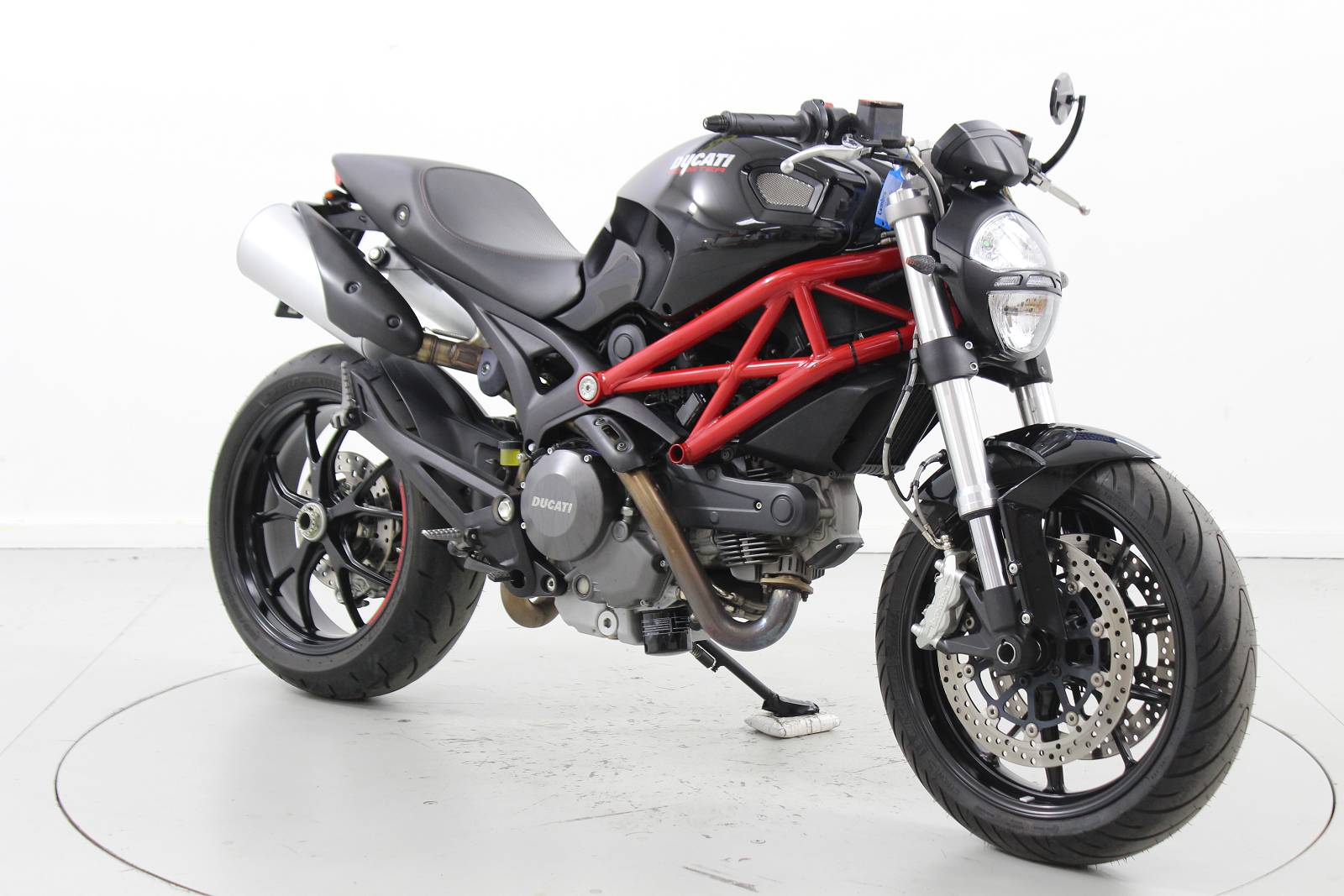 DUCATI Monster 796 ABS-image-1