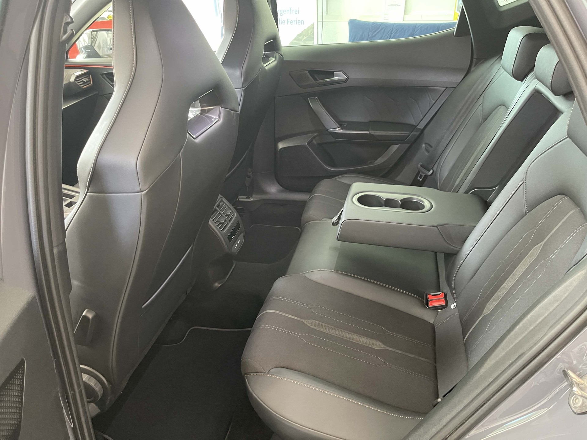 CUPRA Formentor 1.4 eHybrid VZ DSG-image-9