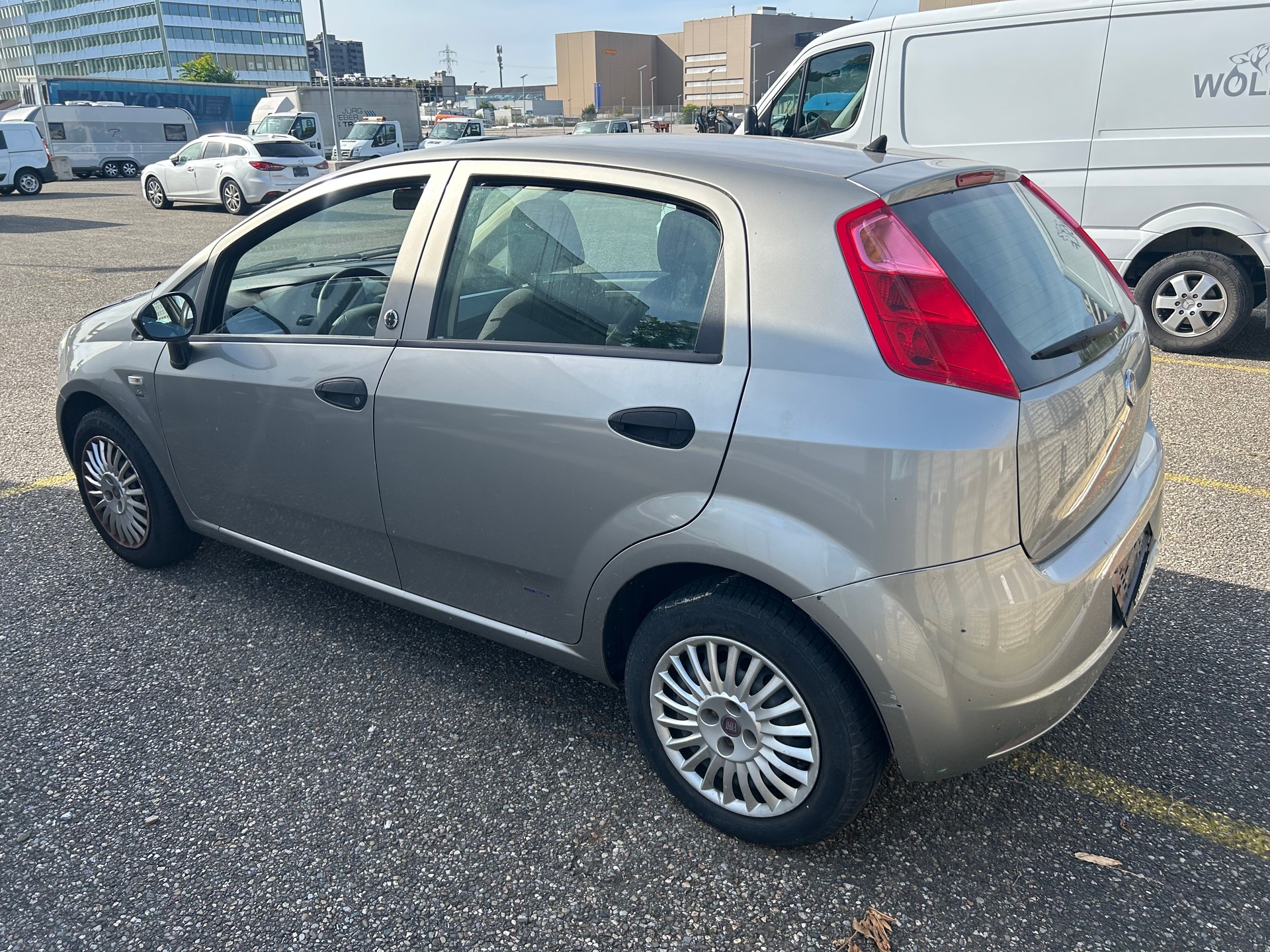 FIAT Punto 1.4 Young-image-2