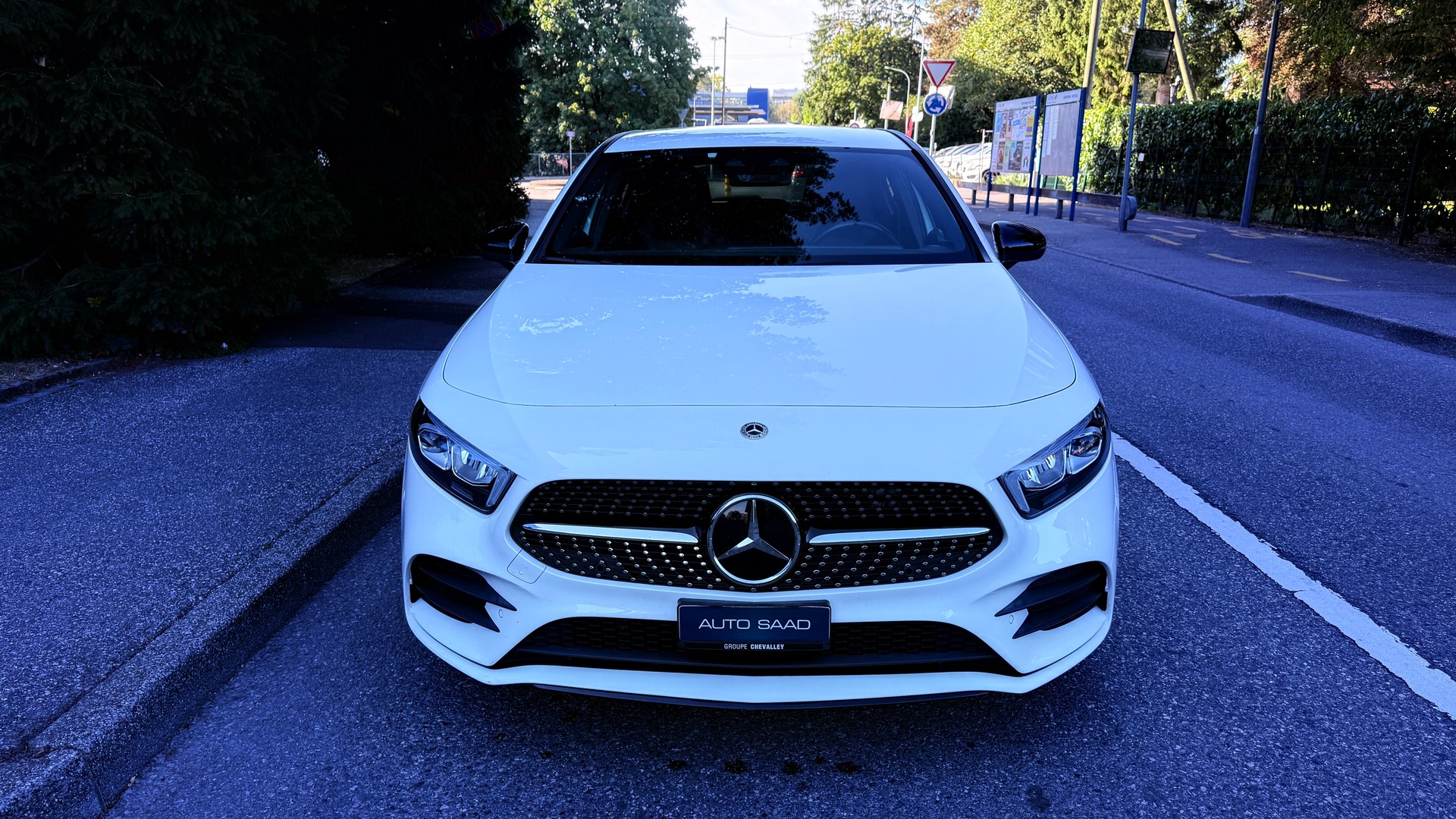 MERCEDES-BENZ A 250e Style 8G-DCT