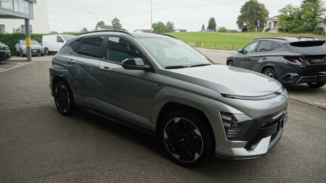 HYUNDAI Kona EV 65.4 kWh N Line-showroom-element-3