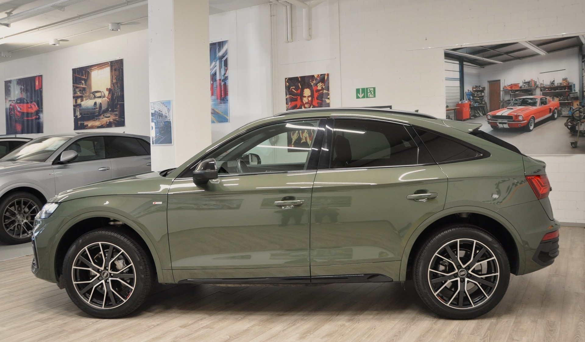 AUDI Q5 Sportback 40 TDI Blackedition quattro S-tronic-showroom-element-2