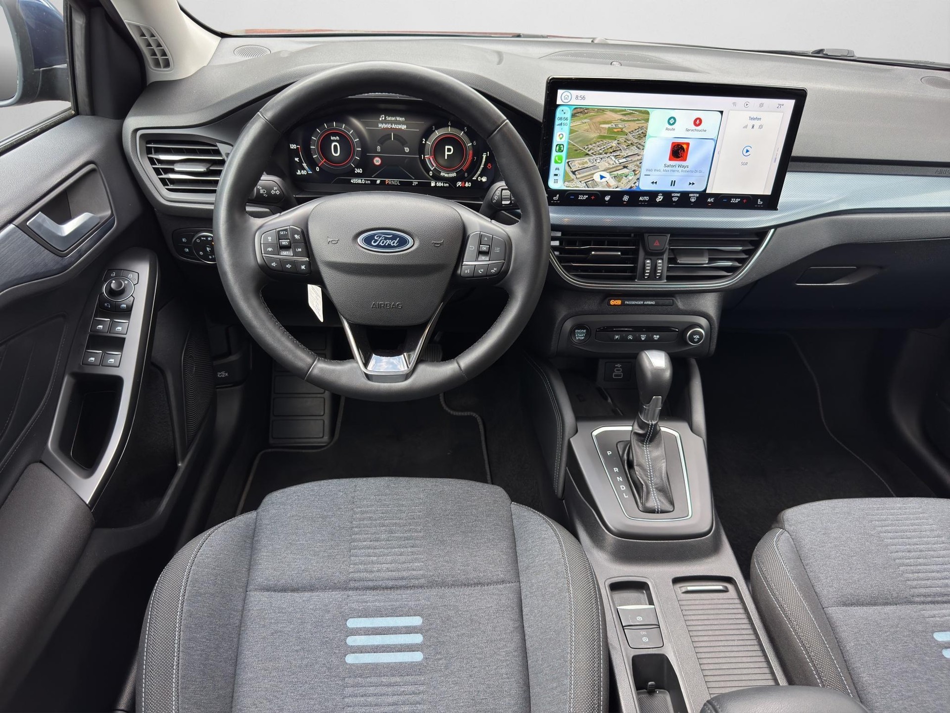 FORD Focus 1.0i EcoB Hybrid 155 Active X-showroom-element-3