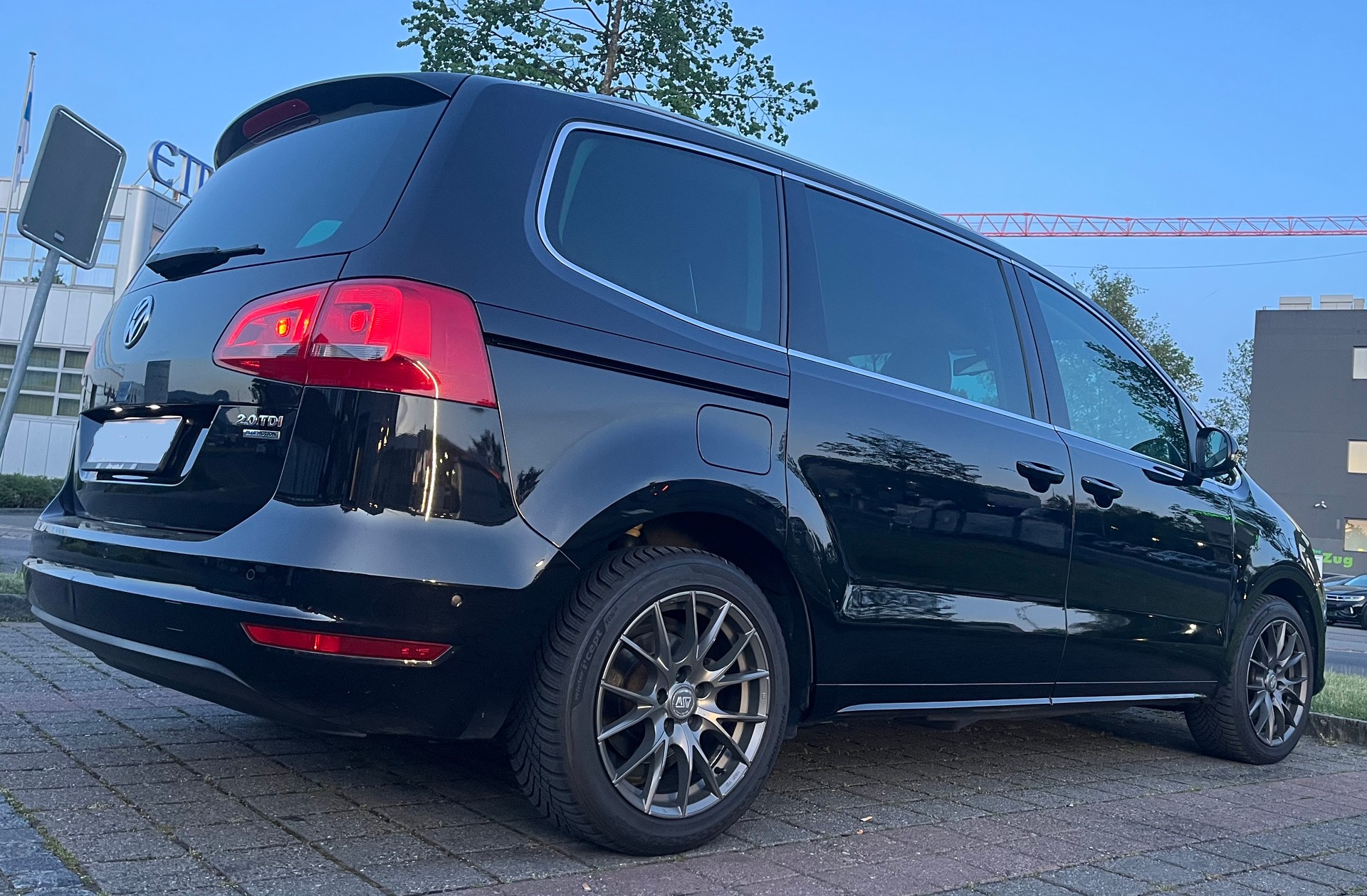 VW 2.0 TDI BlueMTA Highl. DSG-image-4