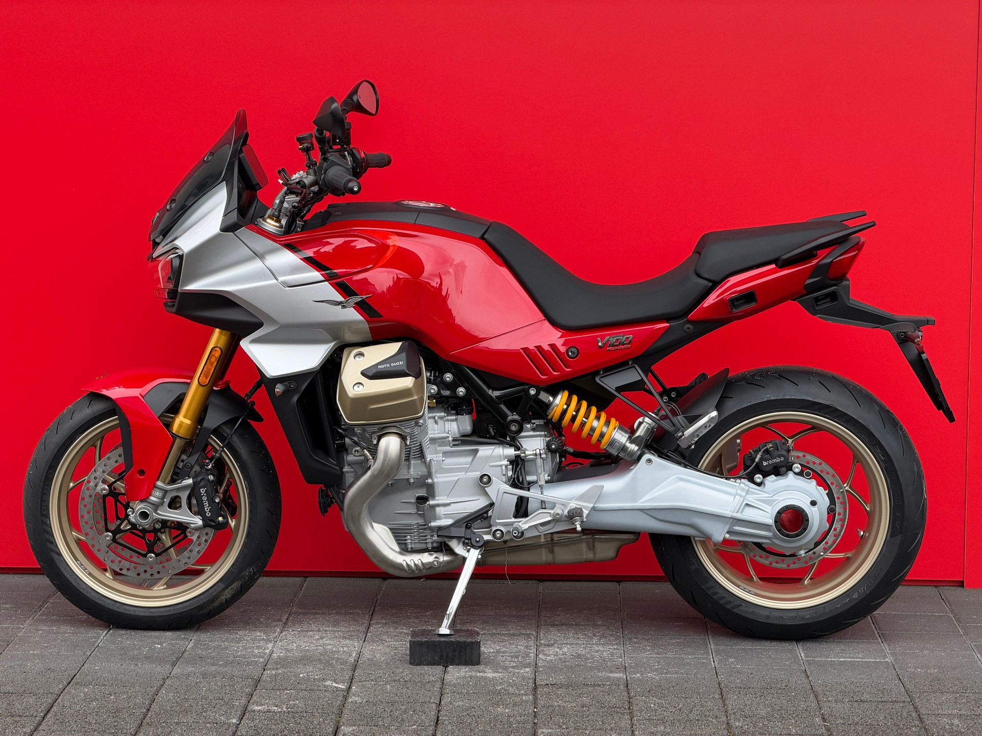 MOTO GUZZI V100 Mandello S E5+-image-3
