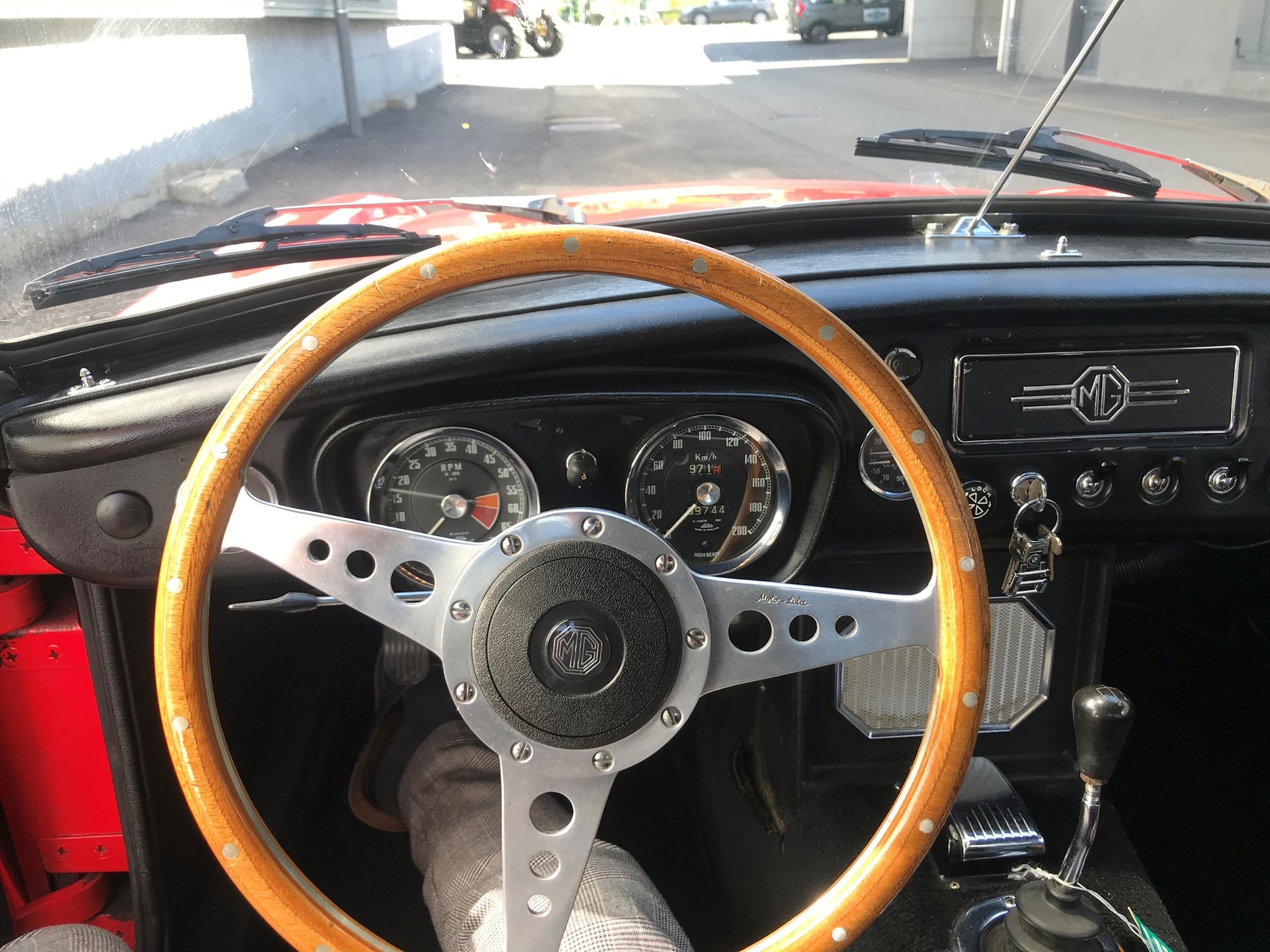 MG MGB Cabriolet-image-2