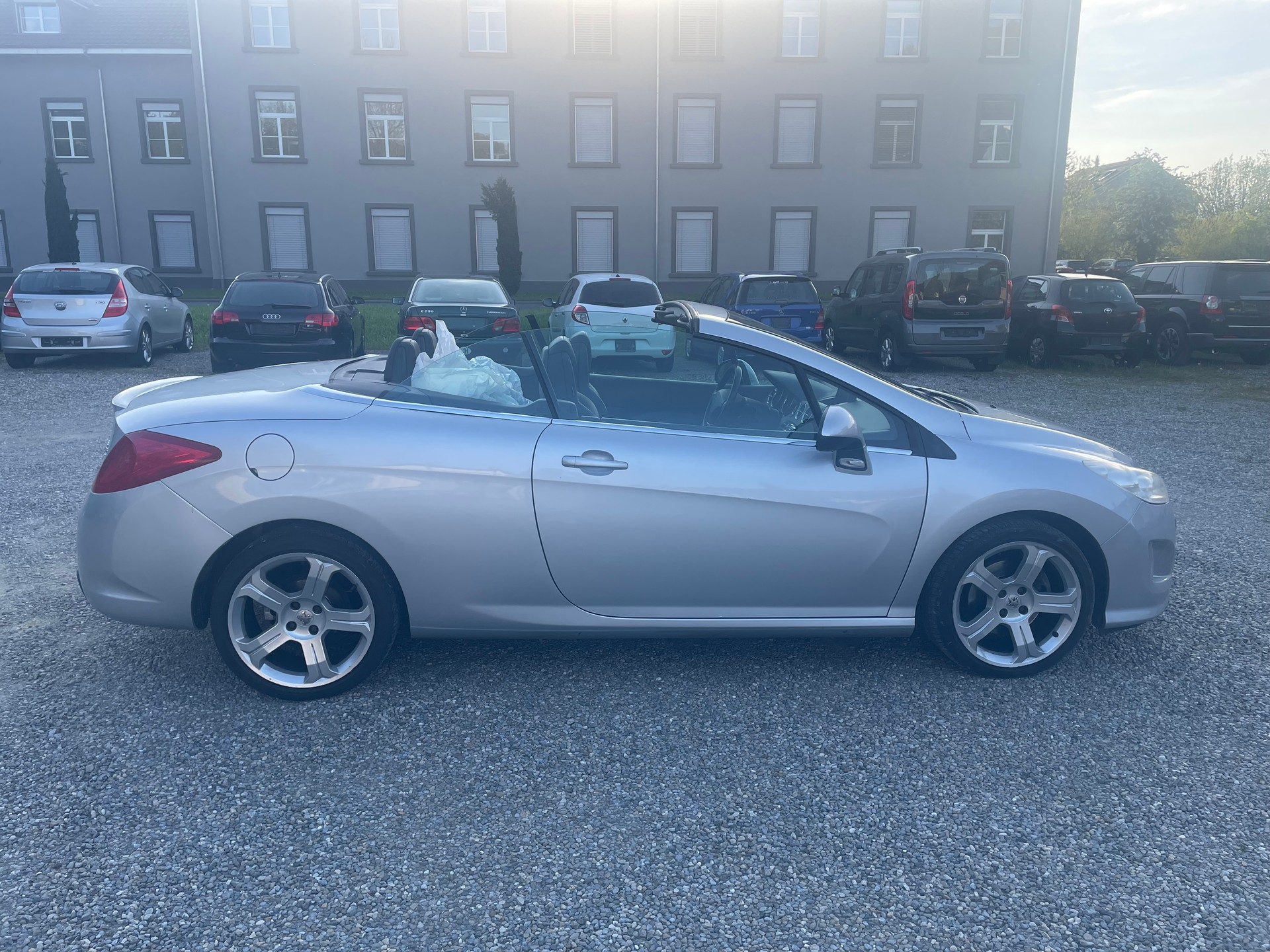 PEUGEOT 308 CC 1.6 16V Turbo Platinum Automatic-image-7